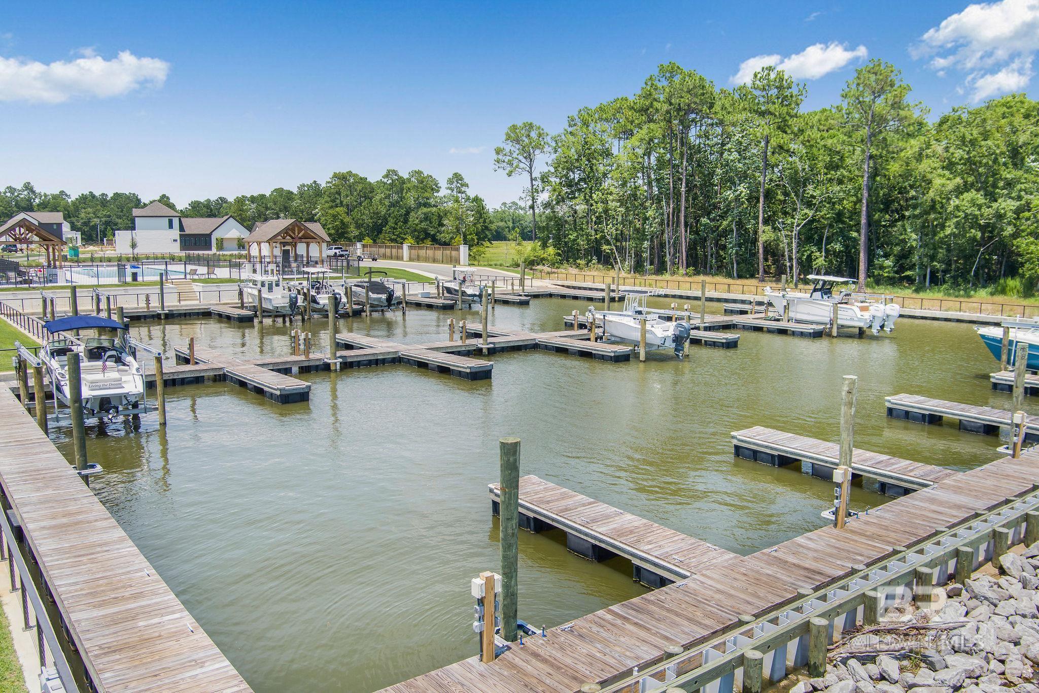 853 Inlet Circle