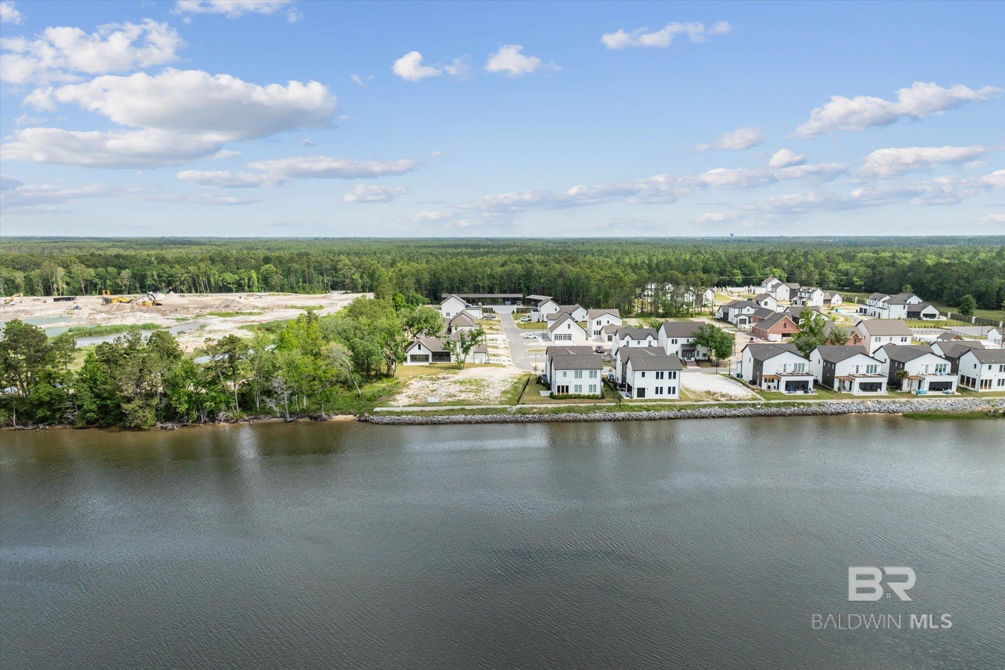 853 Inlet Circle