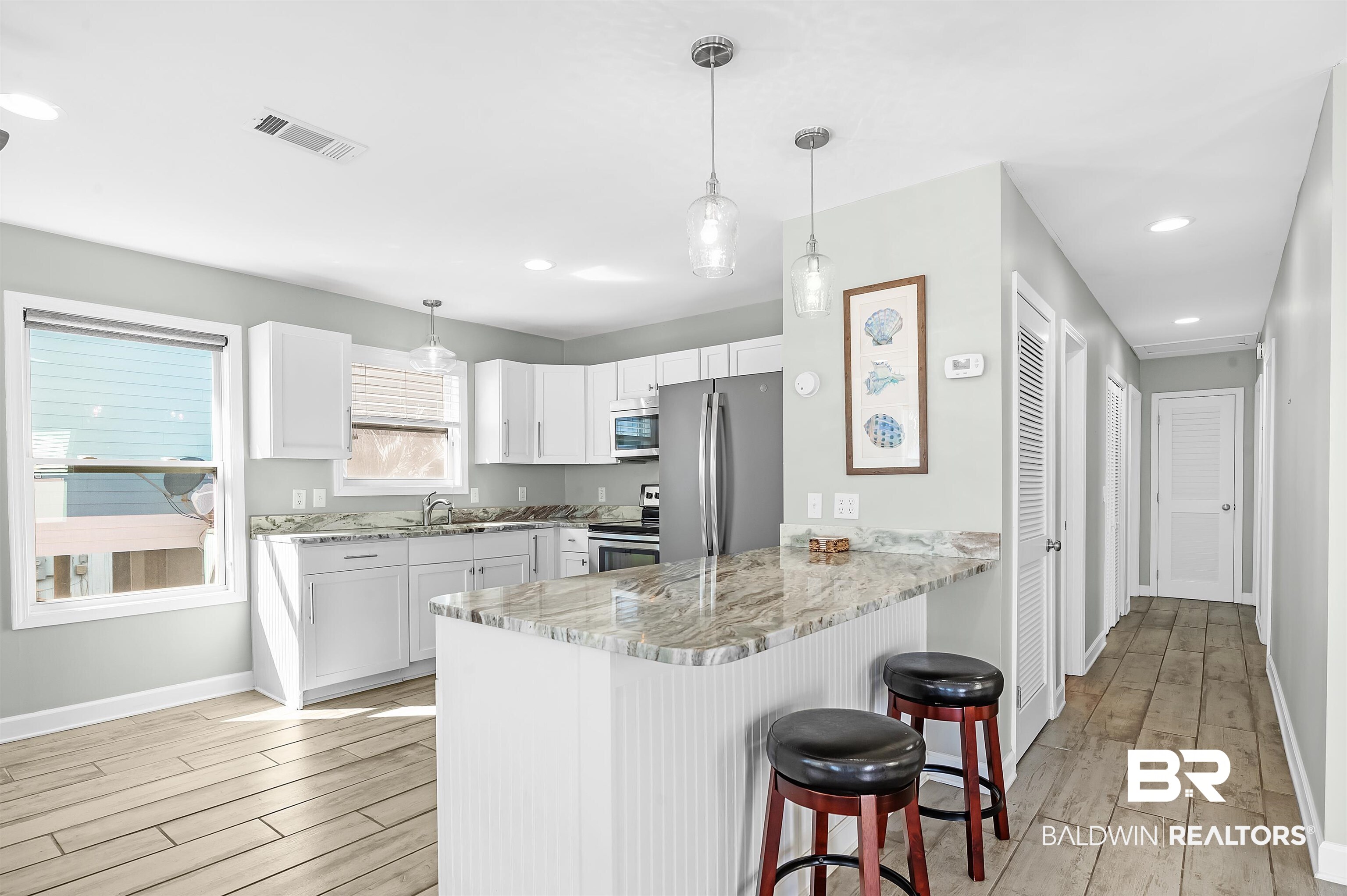 328 W Beach Boulevard