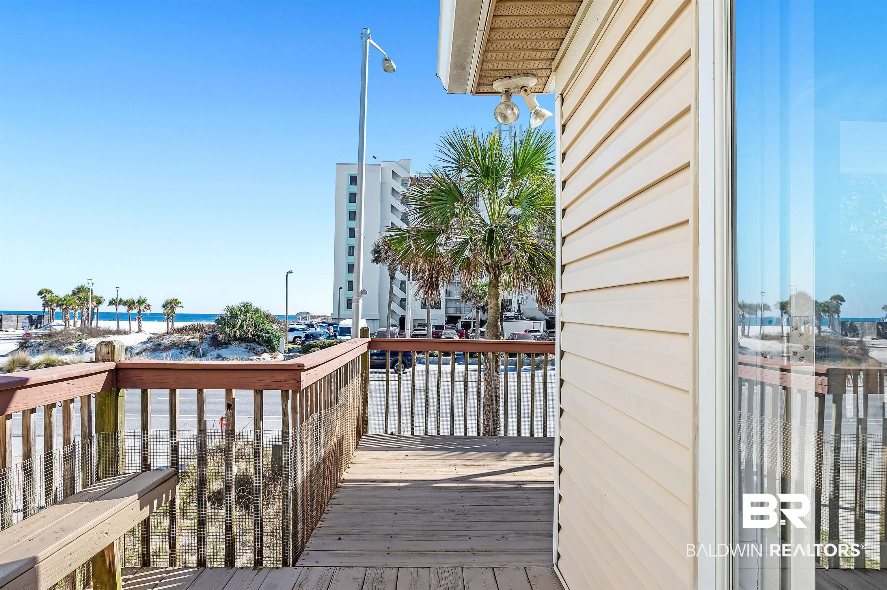 328 W Beach Boulevard