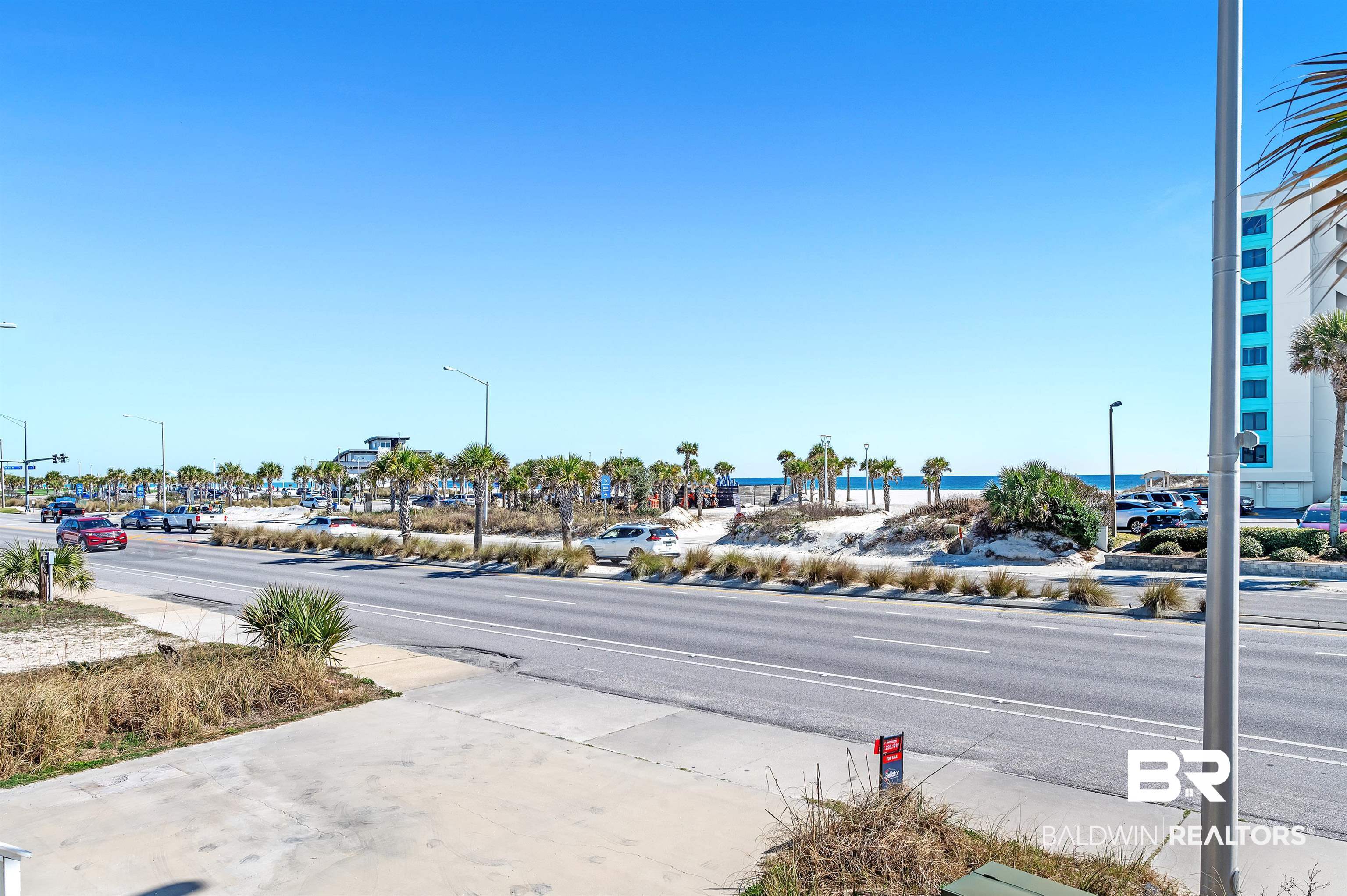 328 W Beach Boulevard