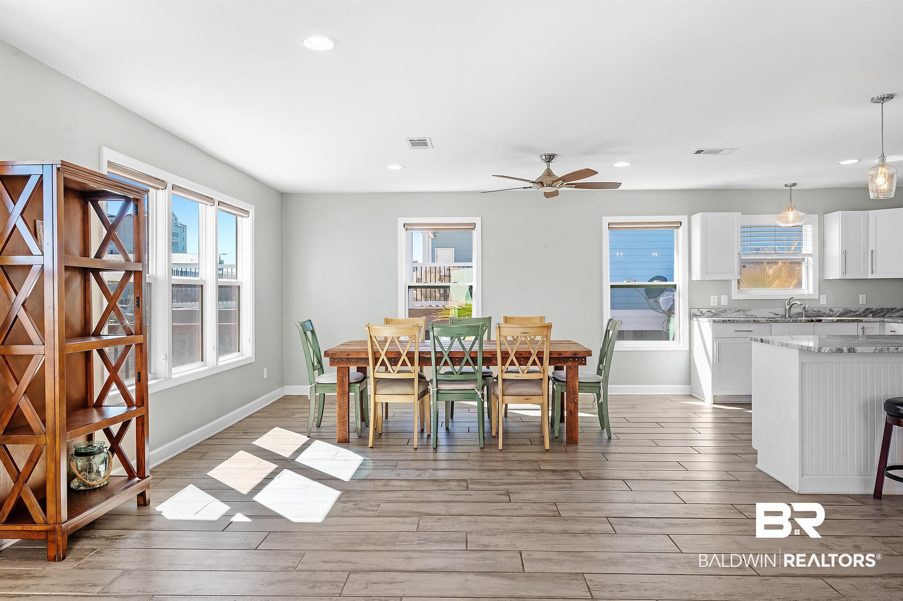 328 W Beach Boulevard