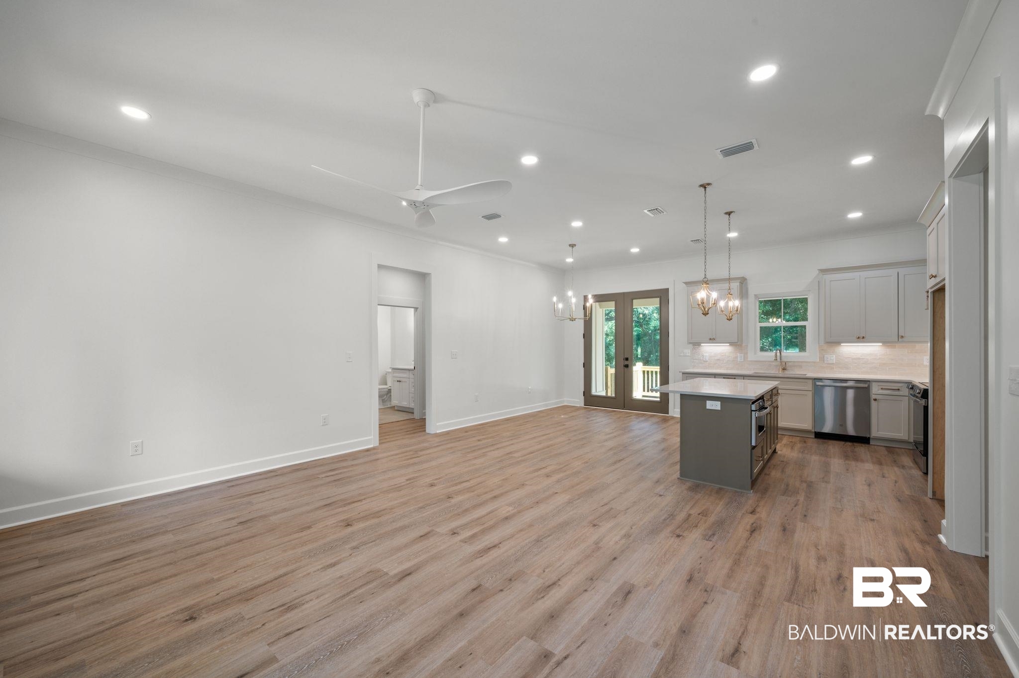 12380 Mannich Lane