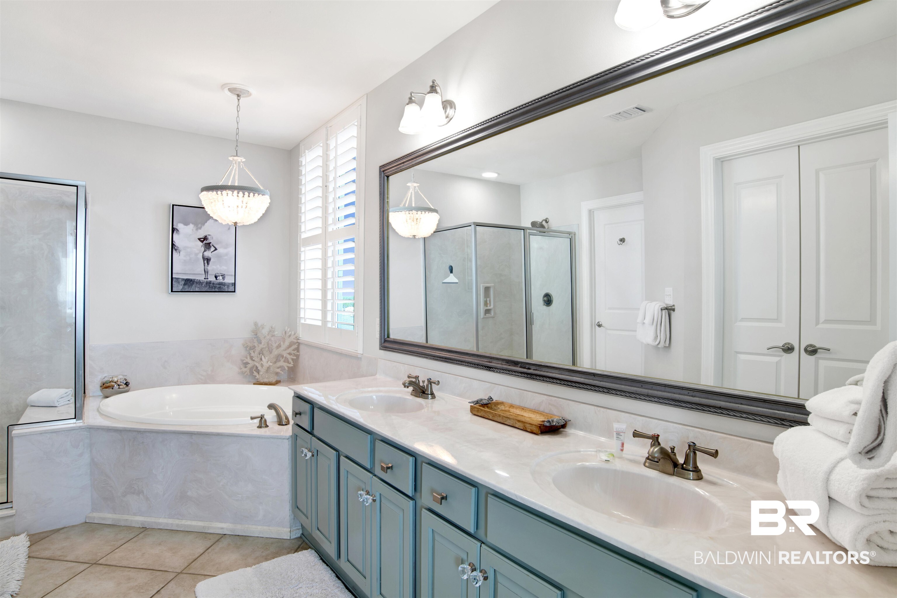 1940 WEST BEACH Boulevard # 1001