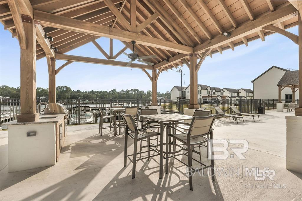 841 Inlet Circle