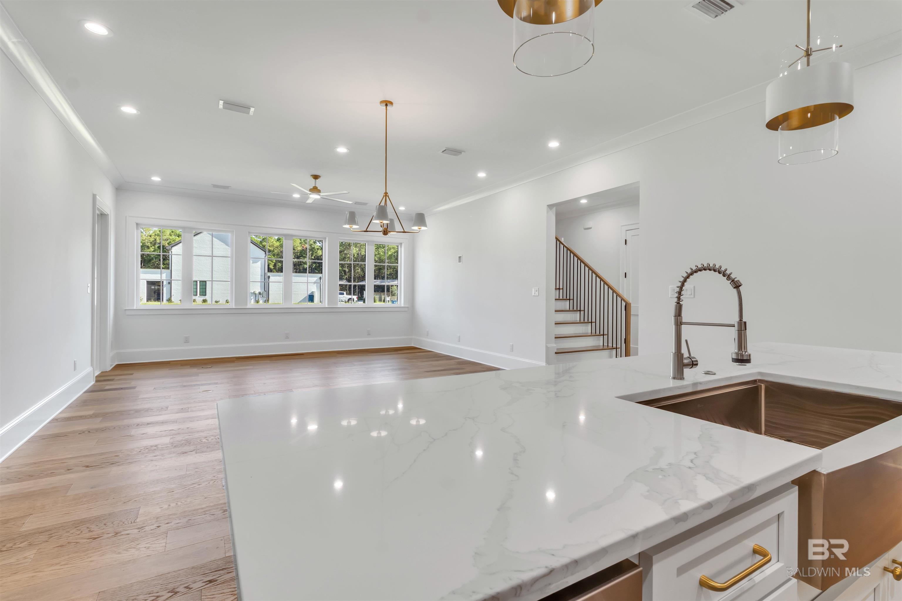 841 Inlet Circle