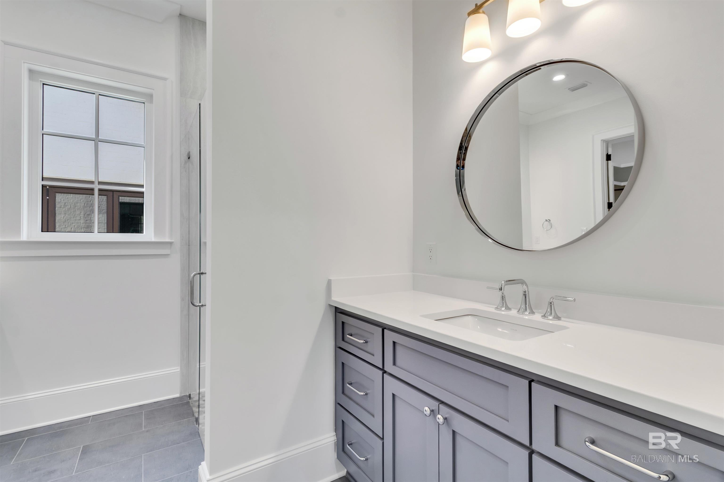 841 Inlet Circle