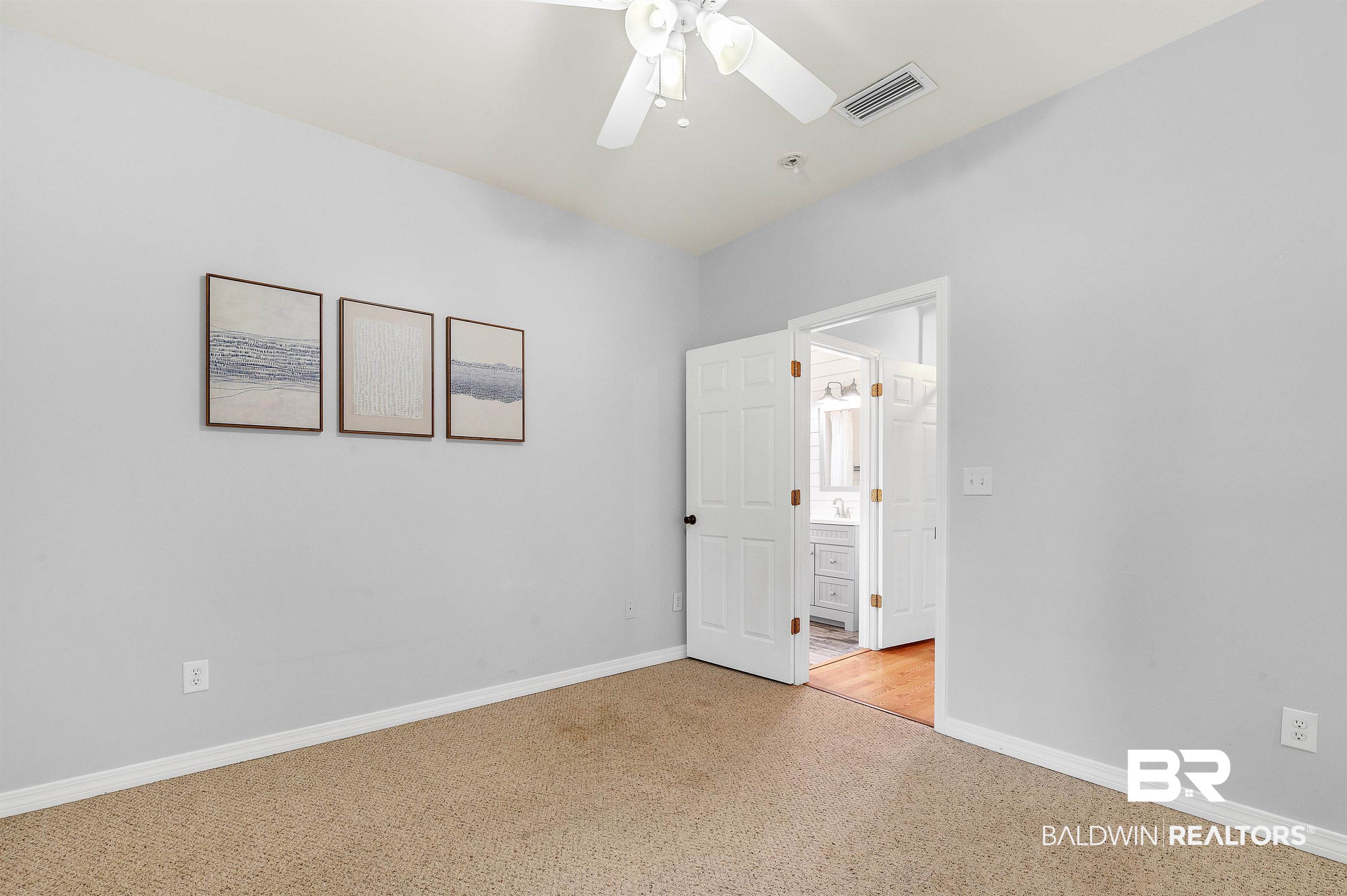 25473 Lakeland Drive