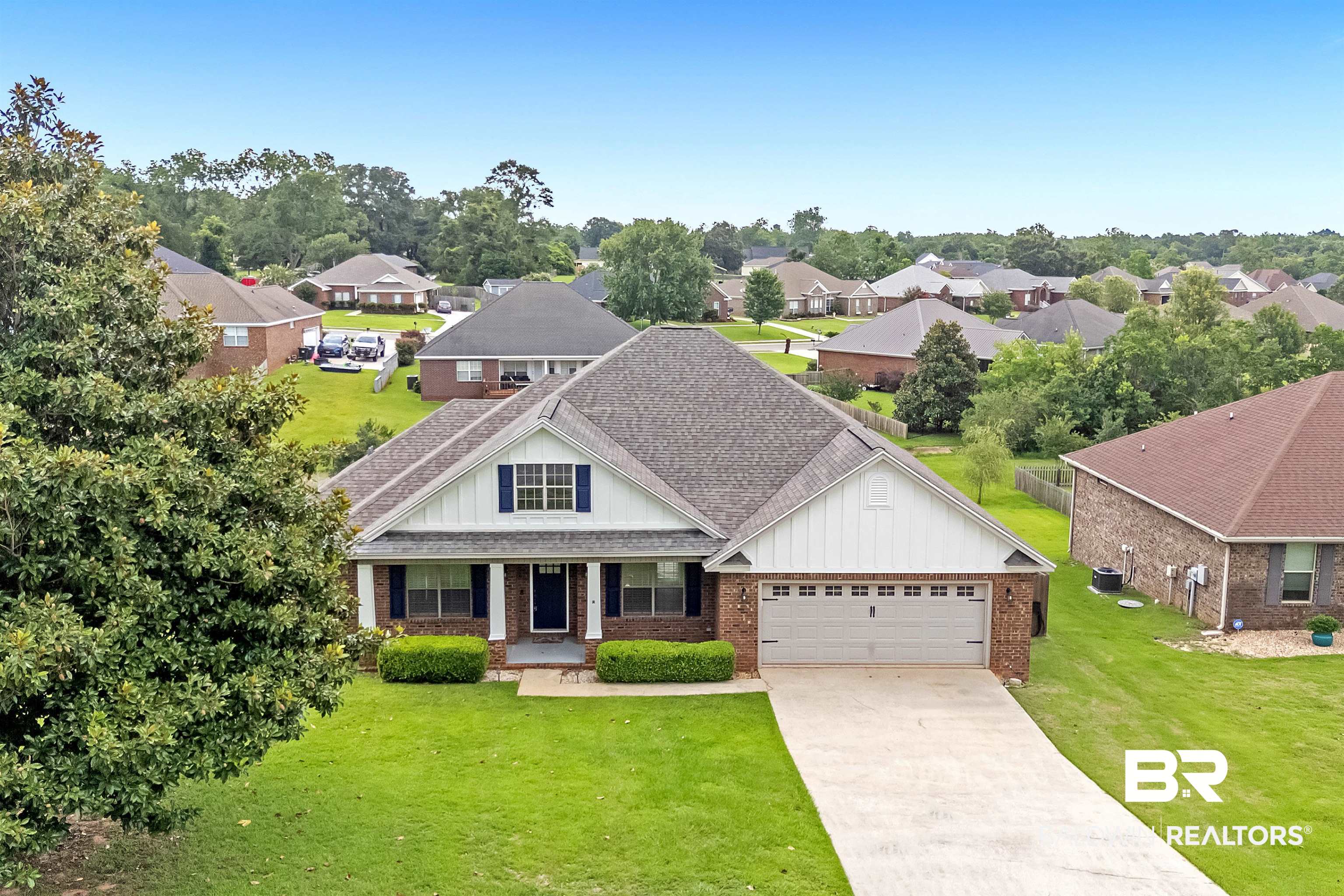 25473 Lakeland Drive