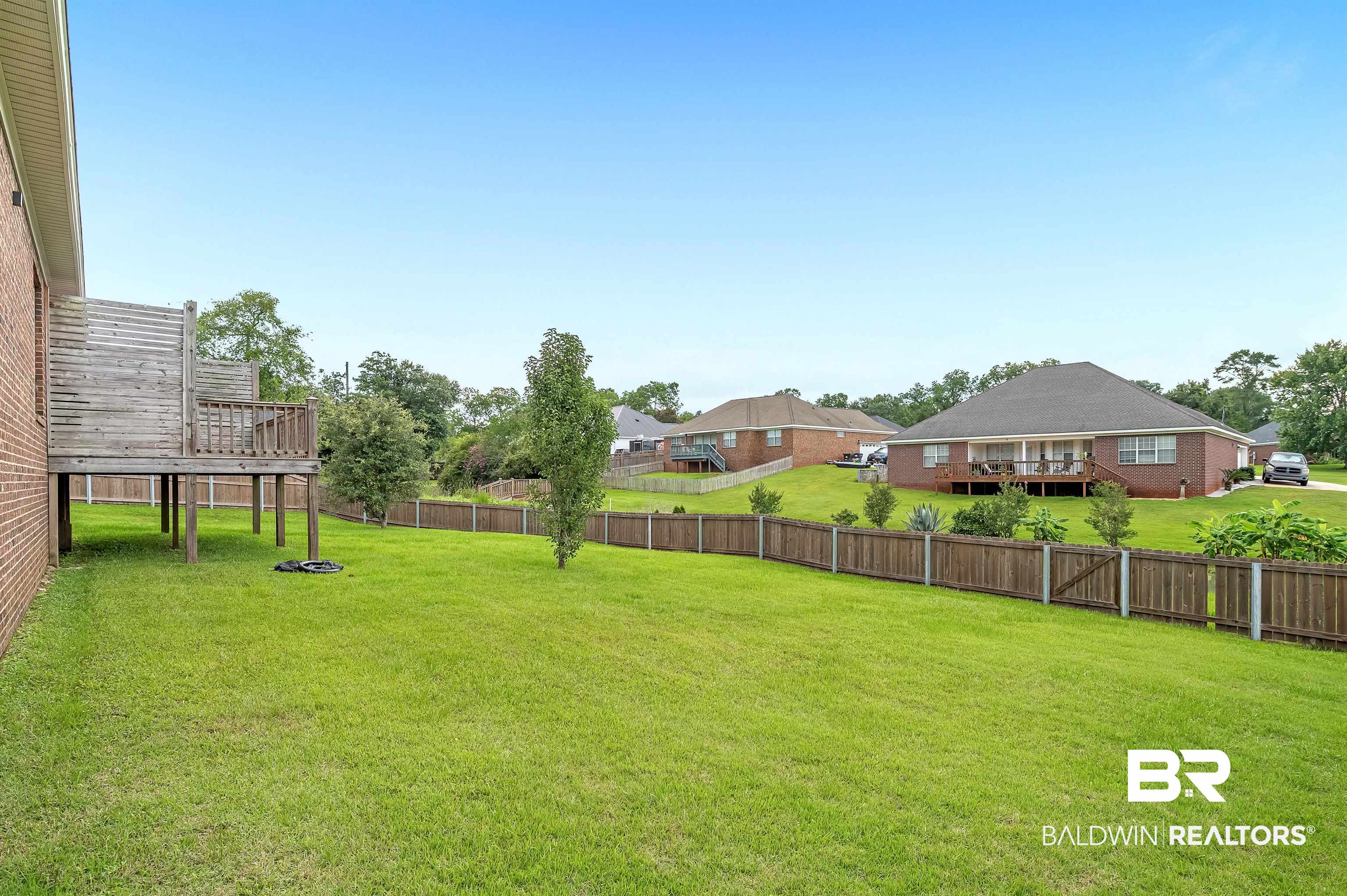 25473 Lakeland Drive