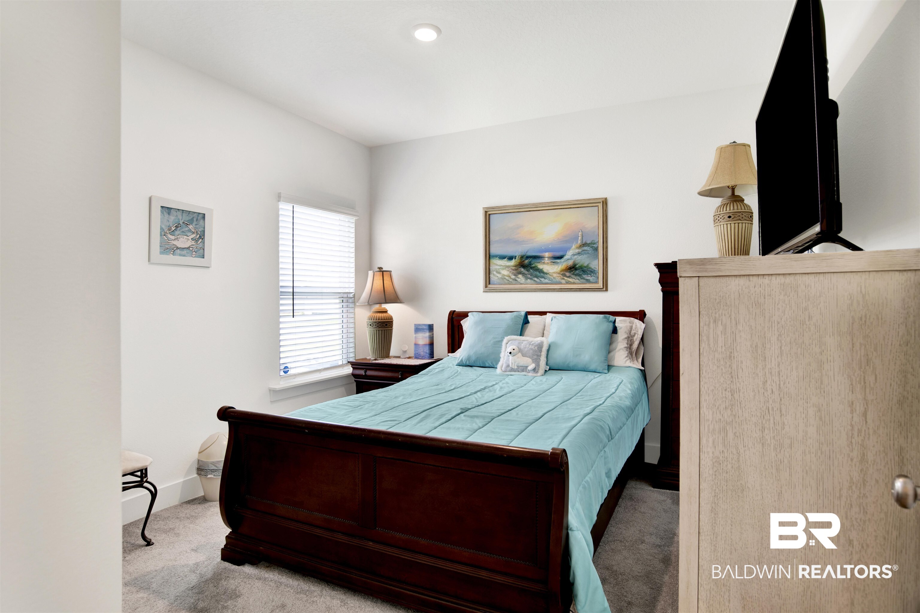 9894 Weller Cove