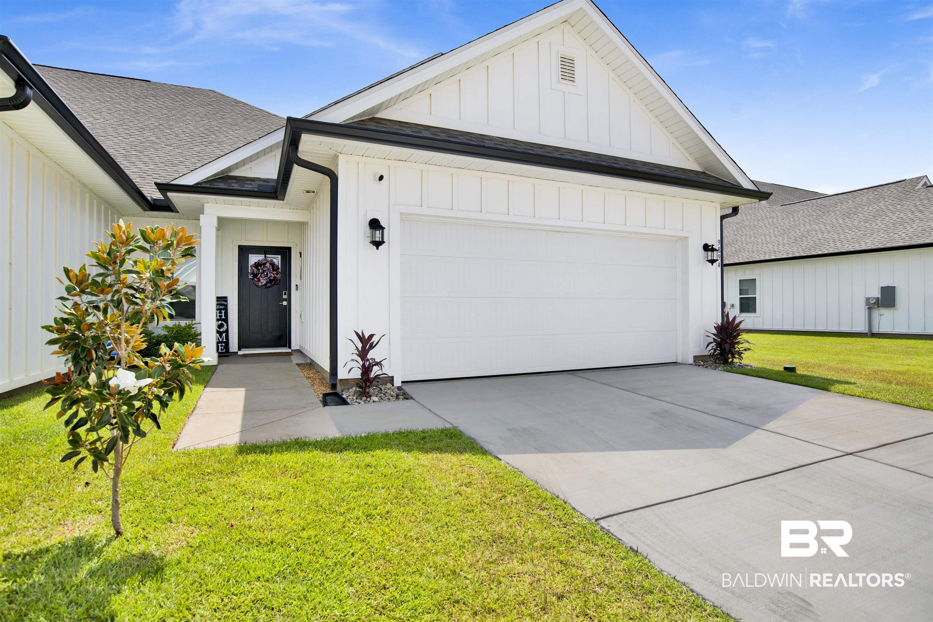 9894 Weller Cove