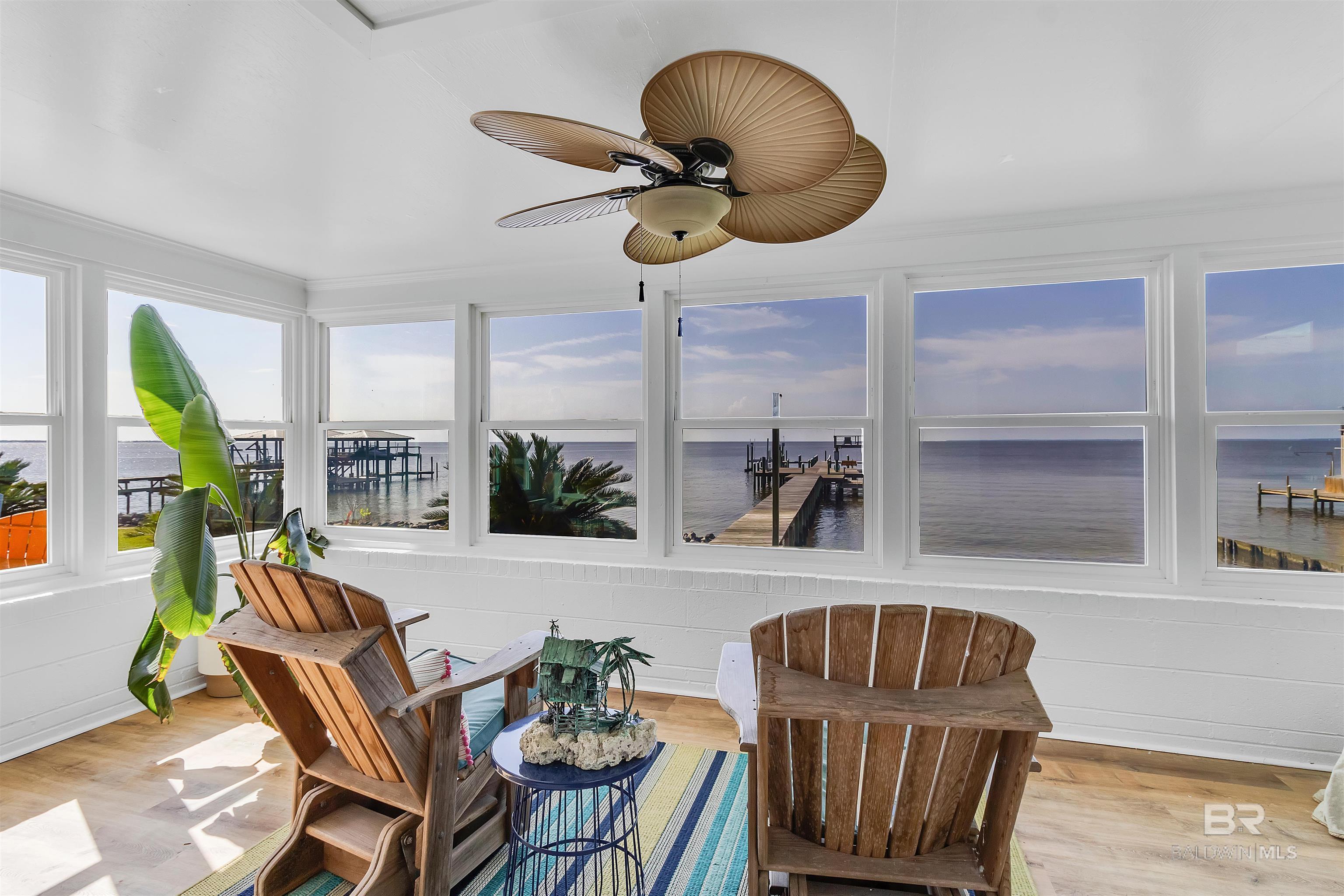 10289 Pleasure Point Road