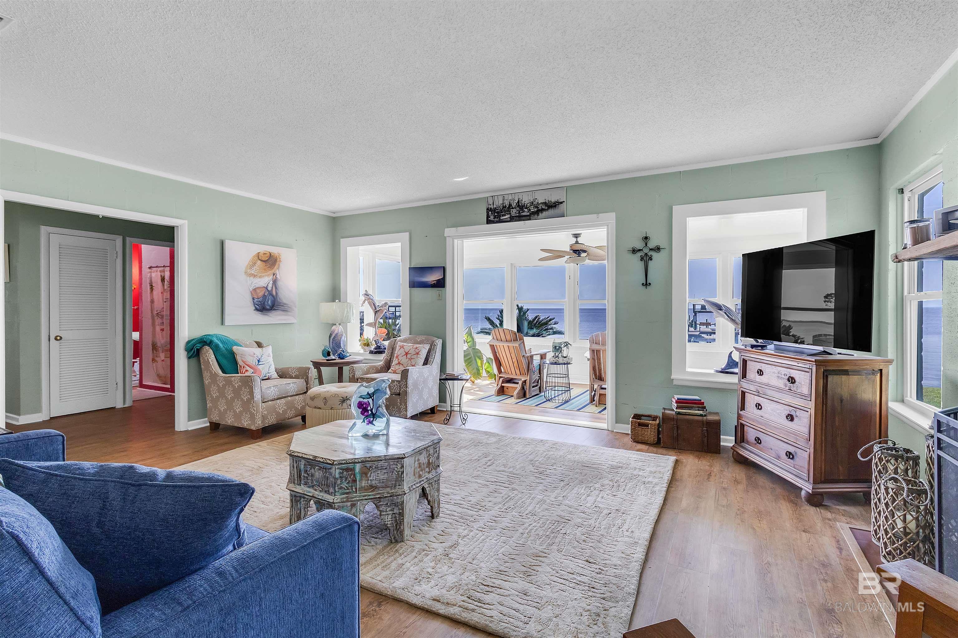 10289 Pleasure Point Road
