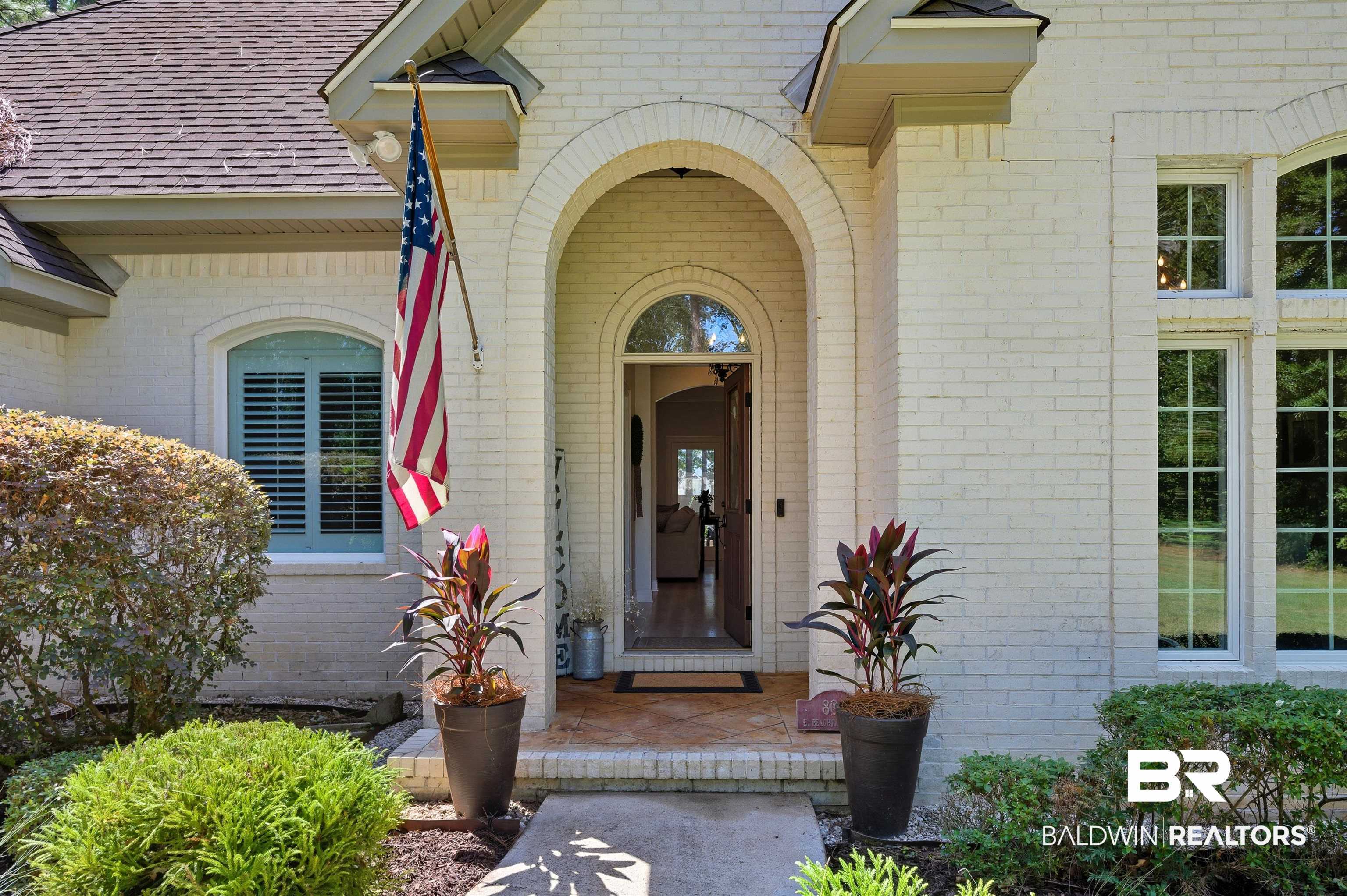 800 E Peachtree Avenue