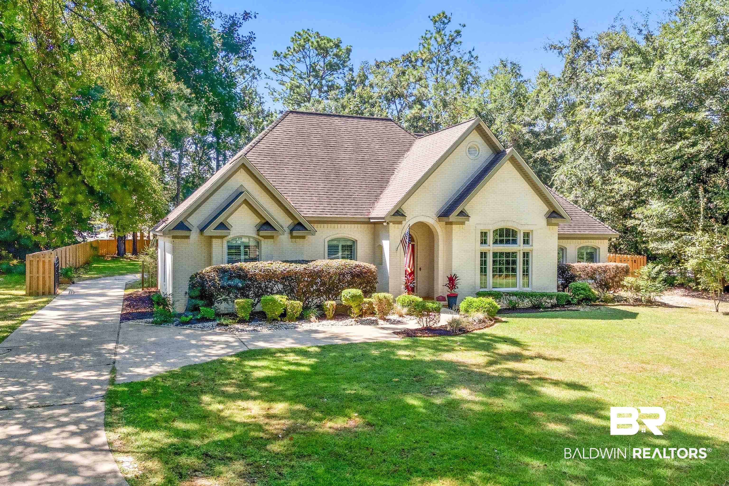 800 E Peachtree Avenue