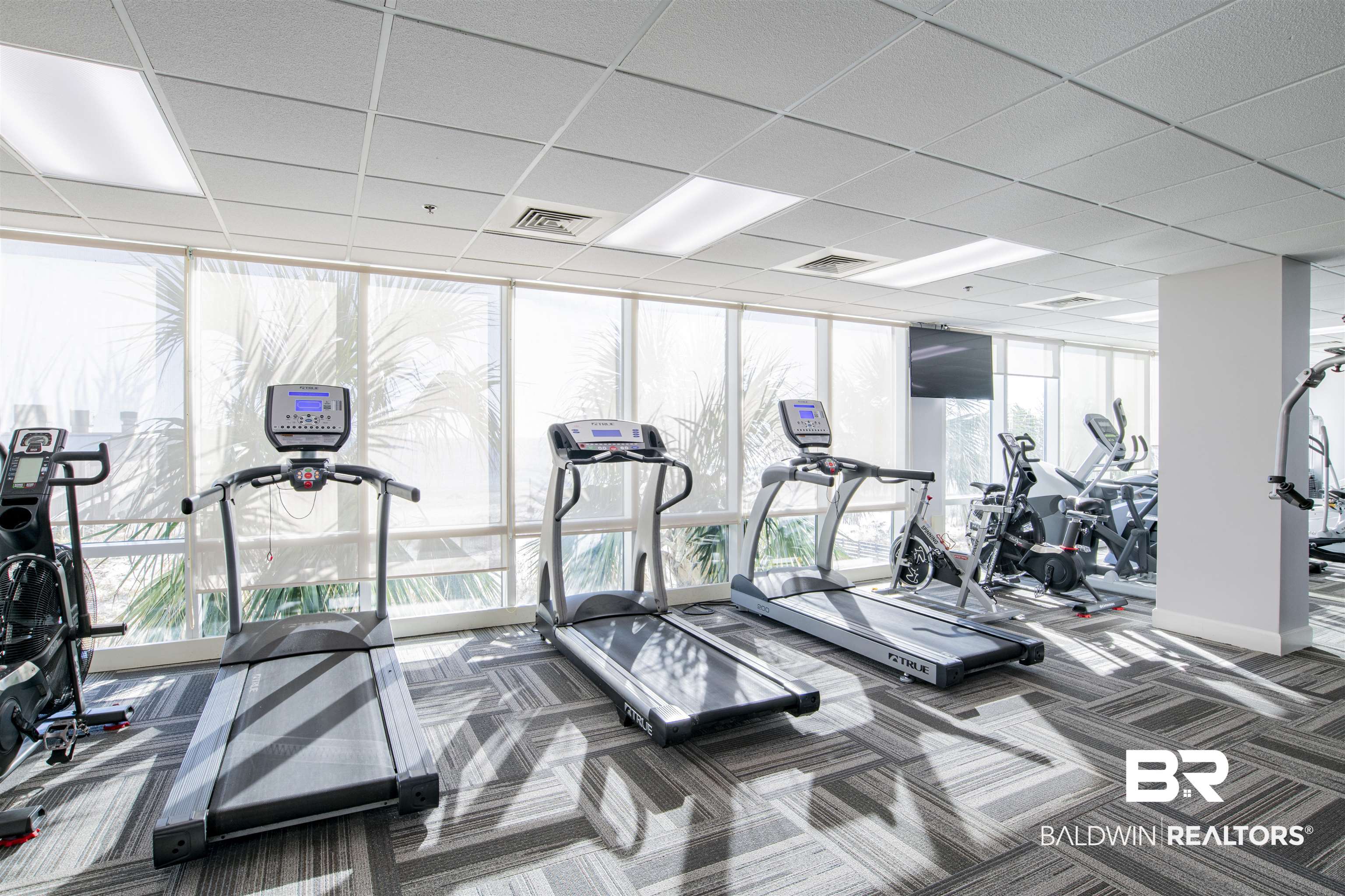 401 E Beach Boulevard # 1001
