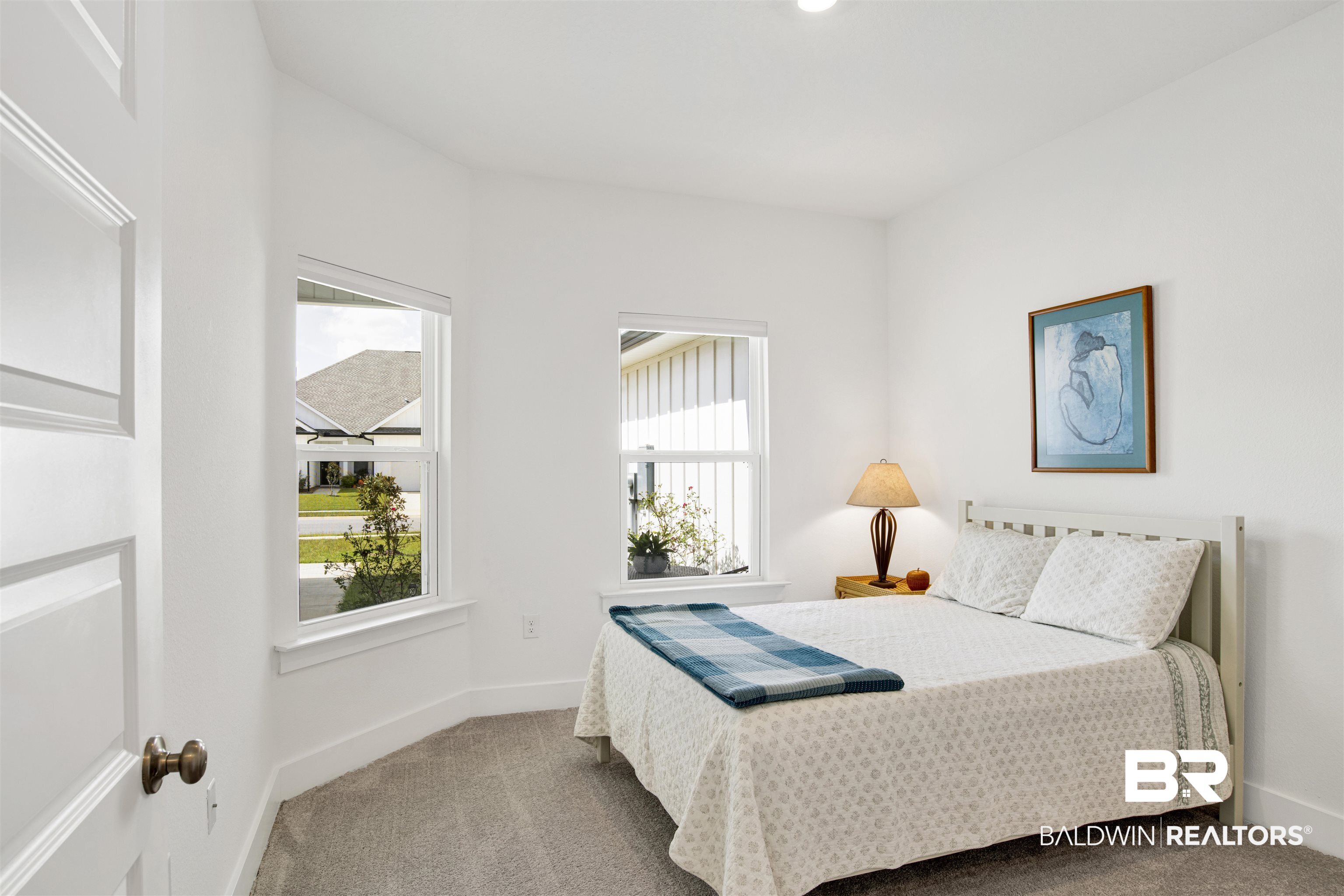 9854 Weller Cove