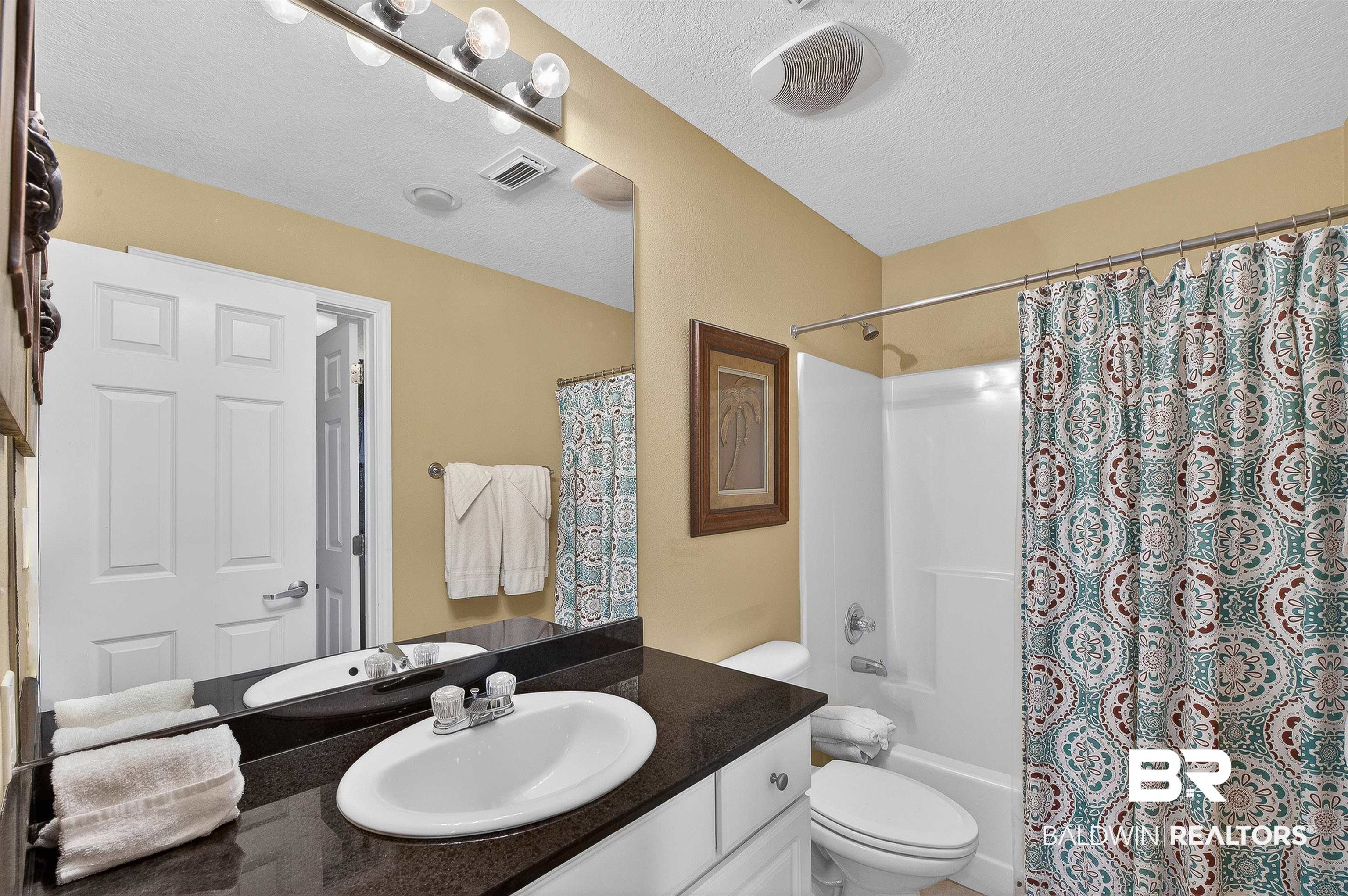 365 E Beach Boulevard # 606