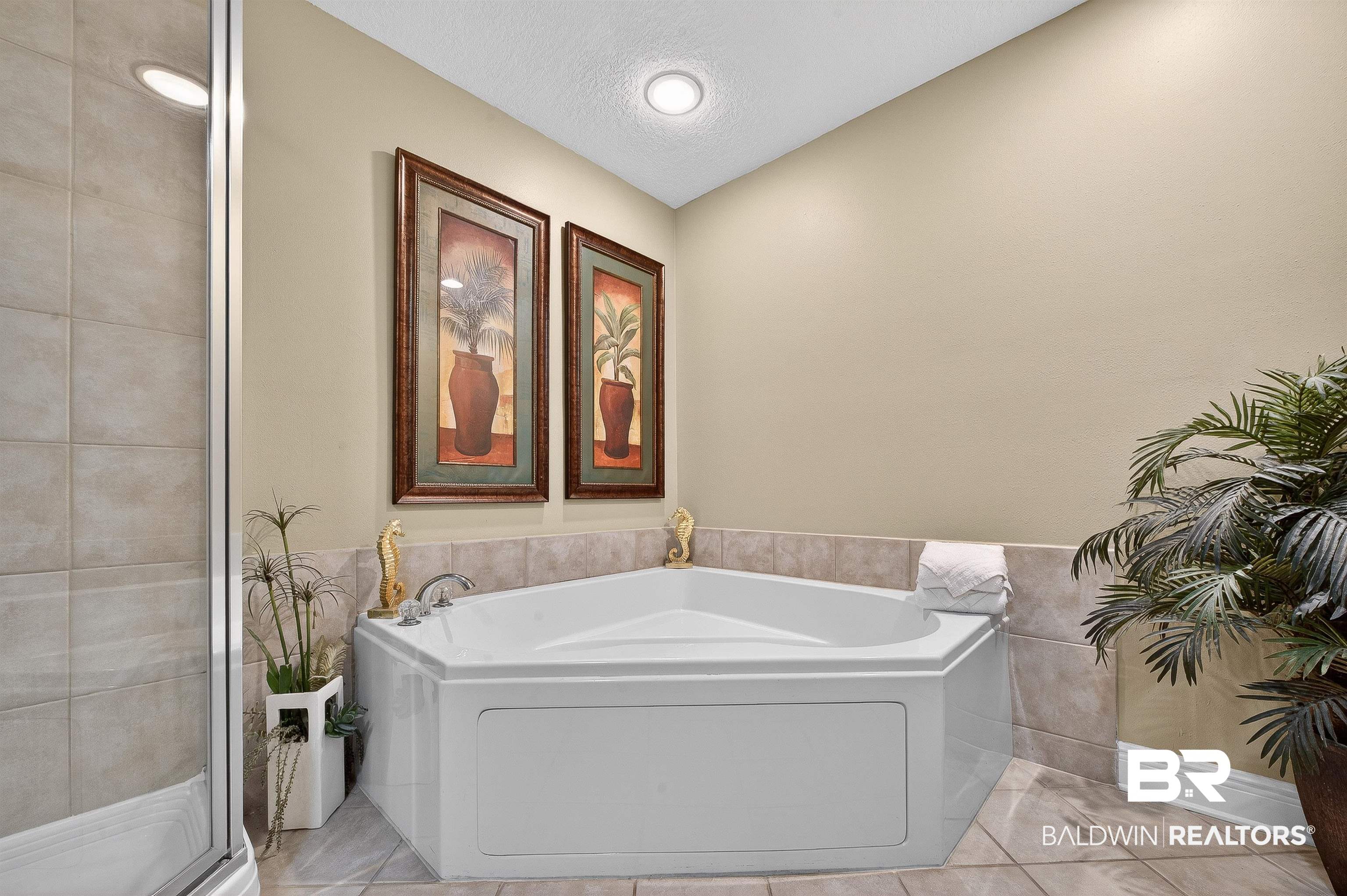 365 E Beach Boulevard # 606