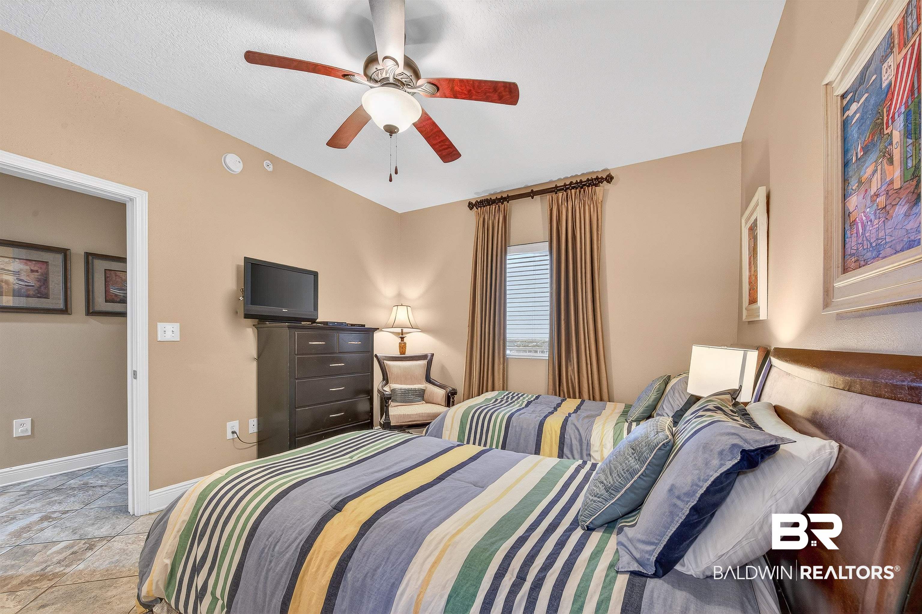 365 E Beach Boulevard # 606