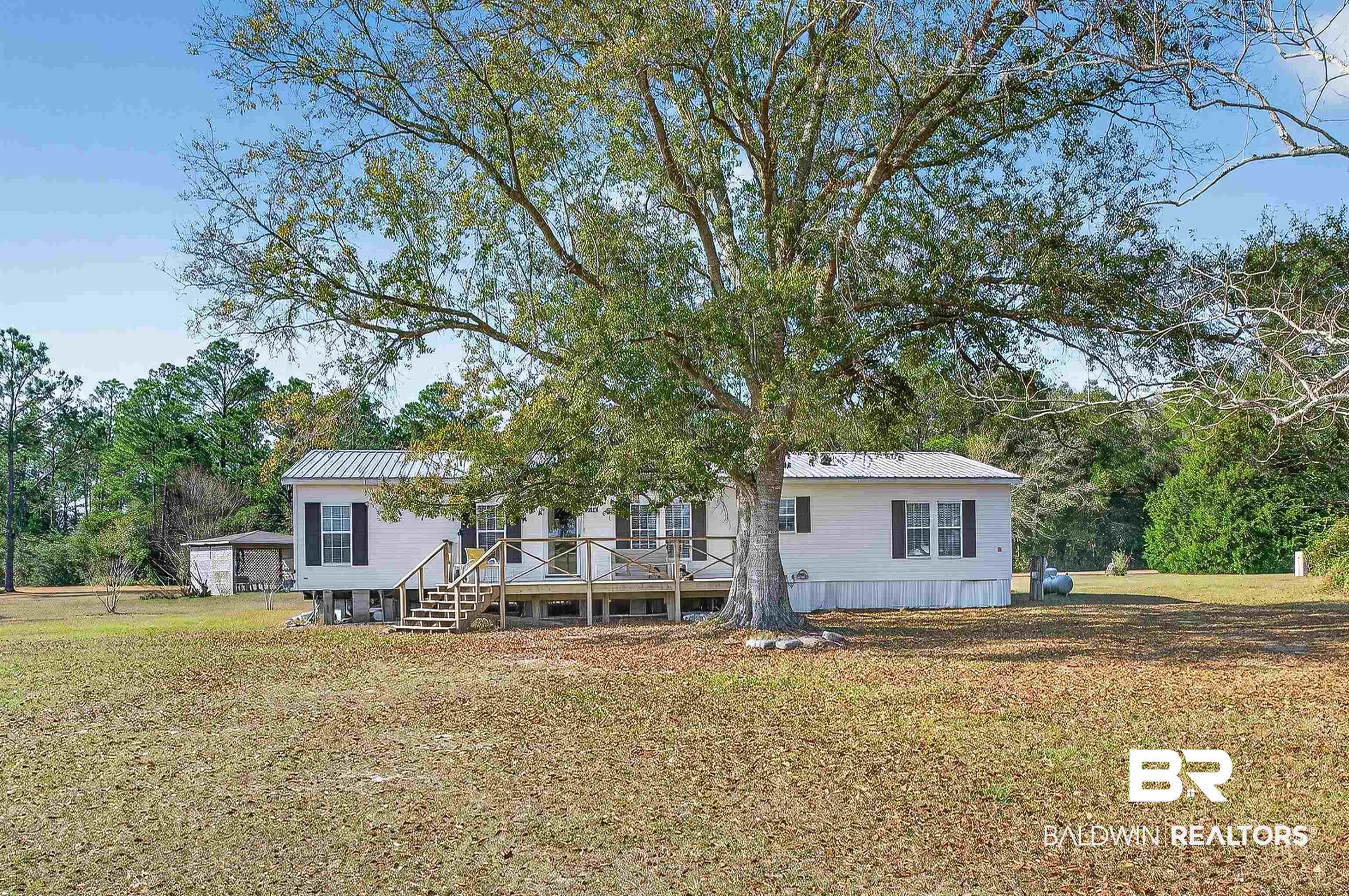10821 York Lane