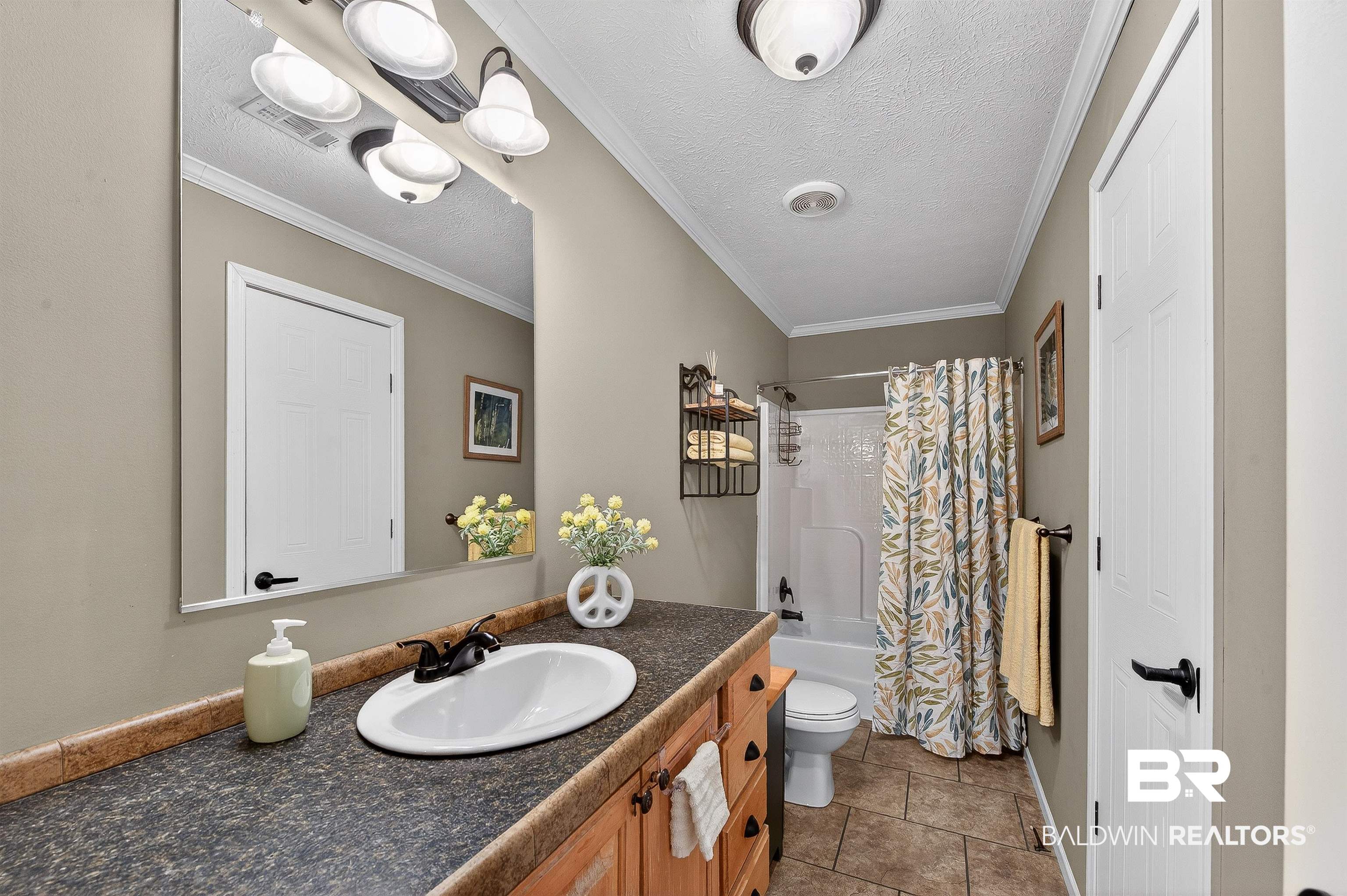 10821 York Lane