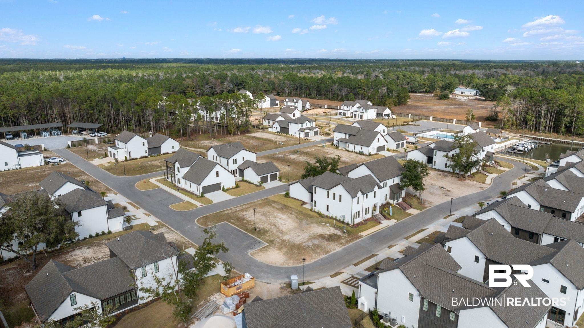 864 Inlet Circle