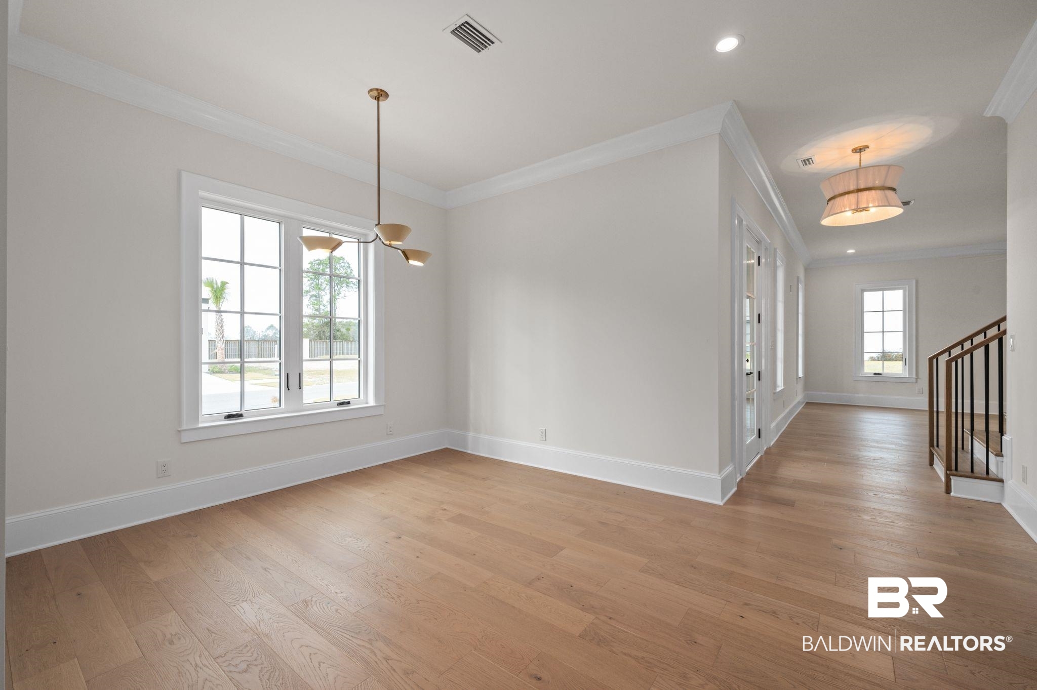 926 Inlet Circle