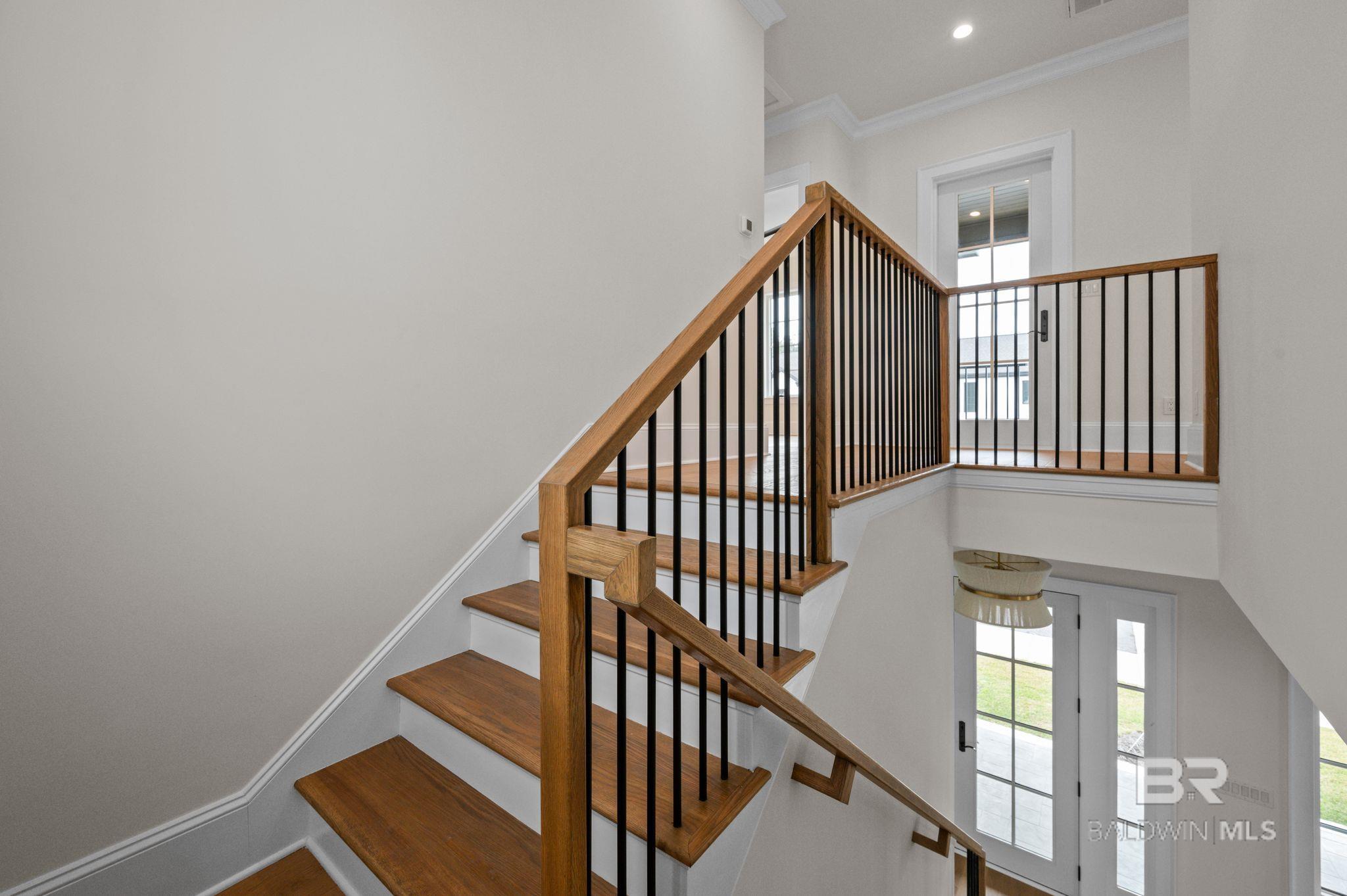 926 Inlet Circle