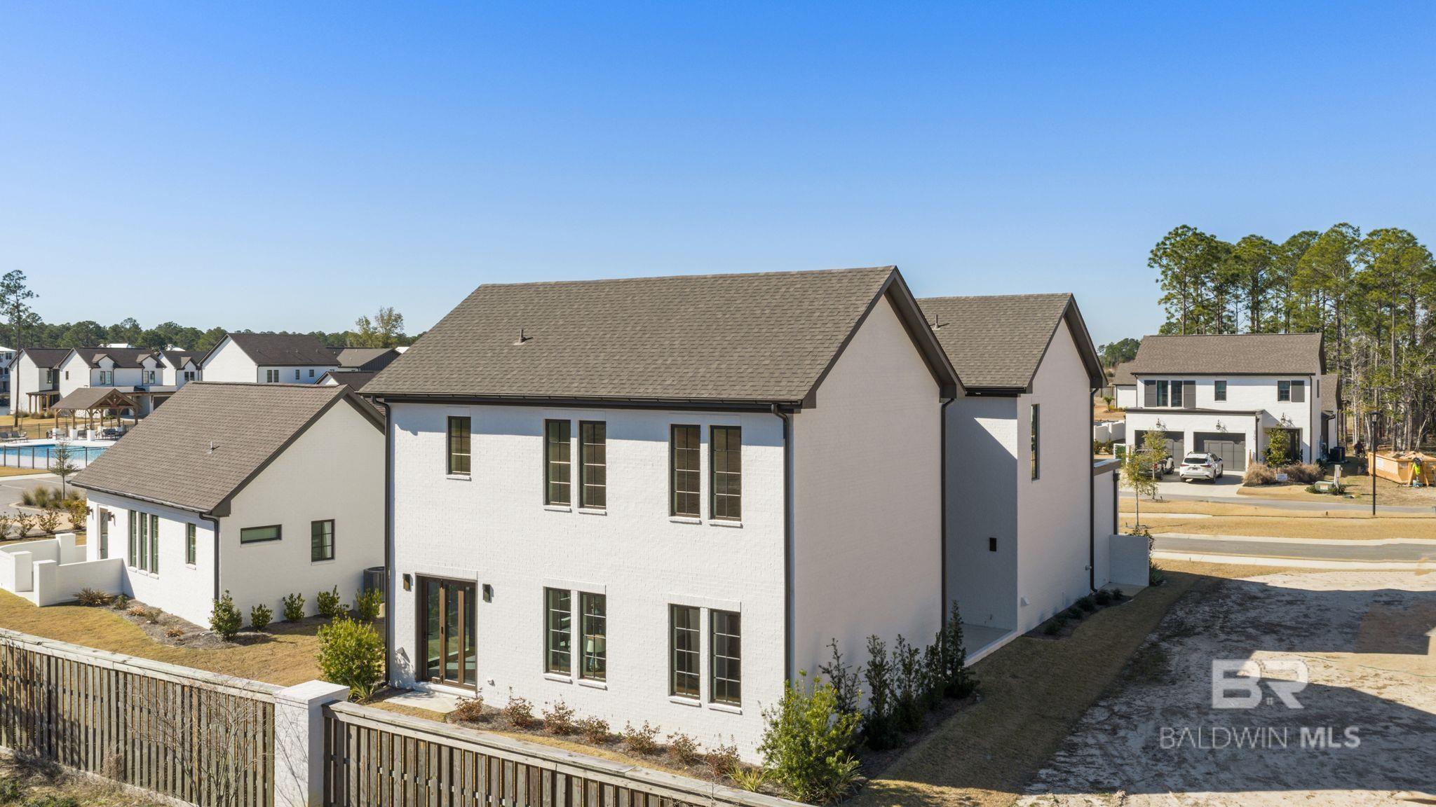 2720 Straits Boulevard