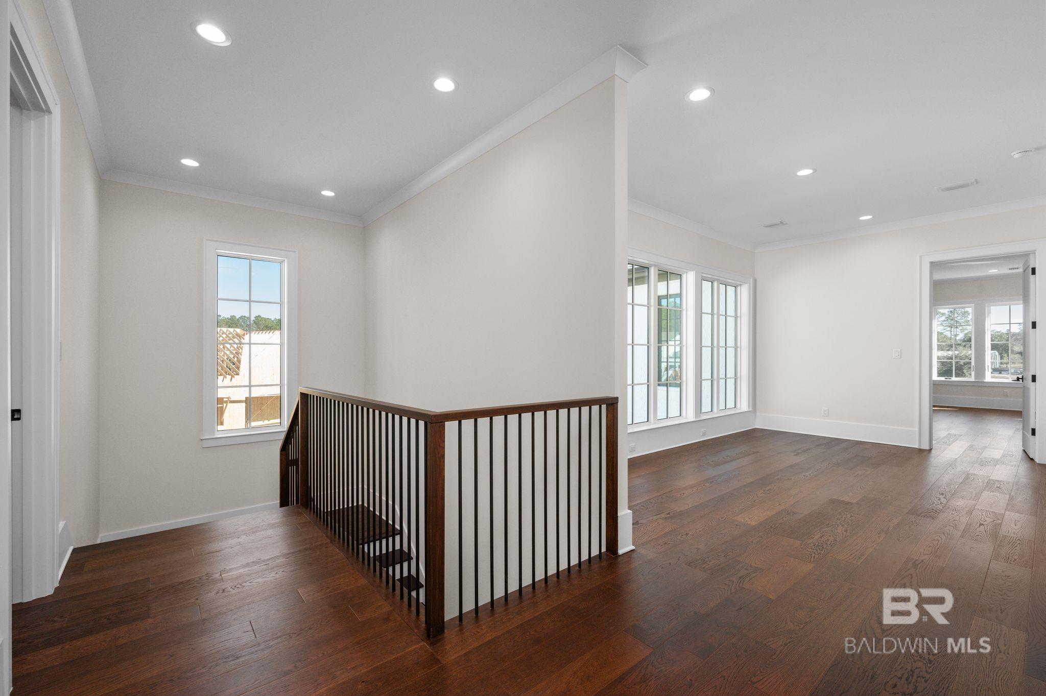 2720 Straits Boulevard