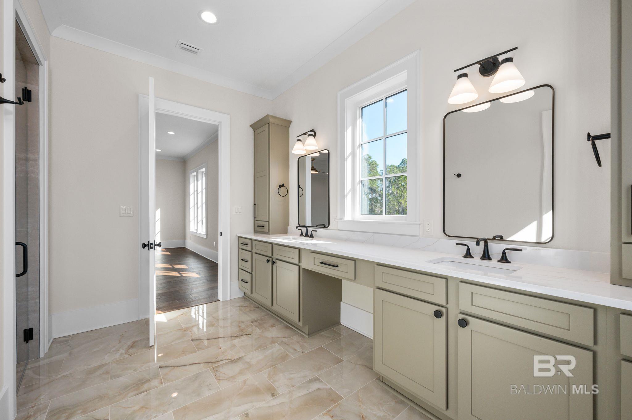 2720 Straits Boulevard