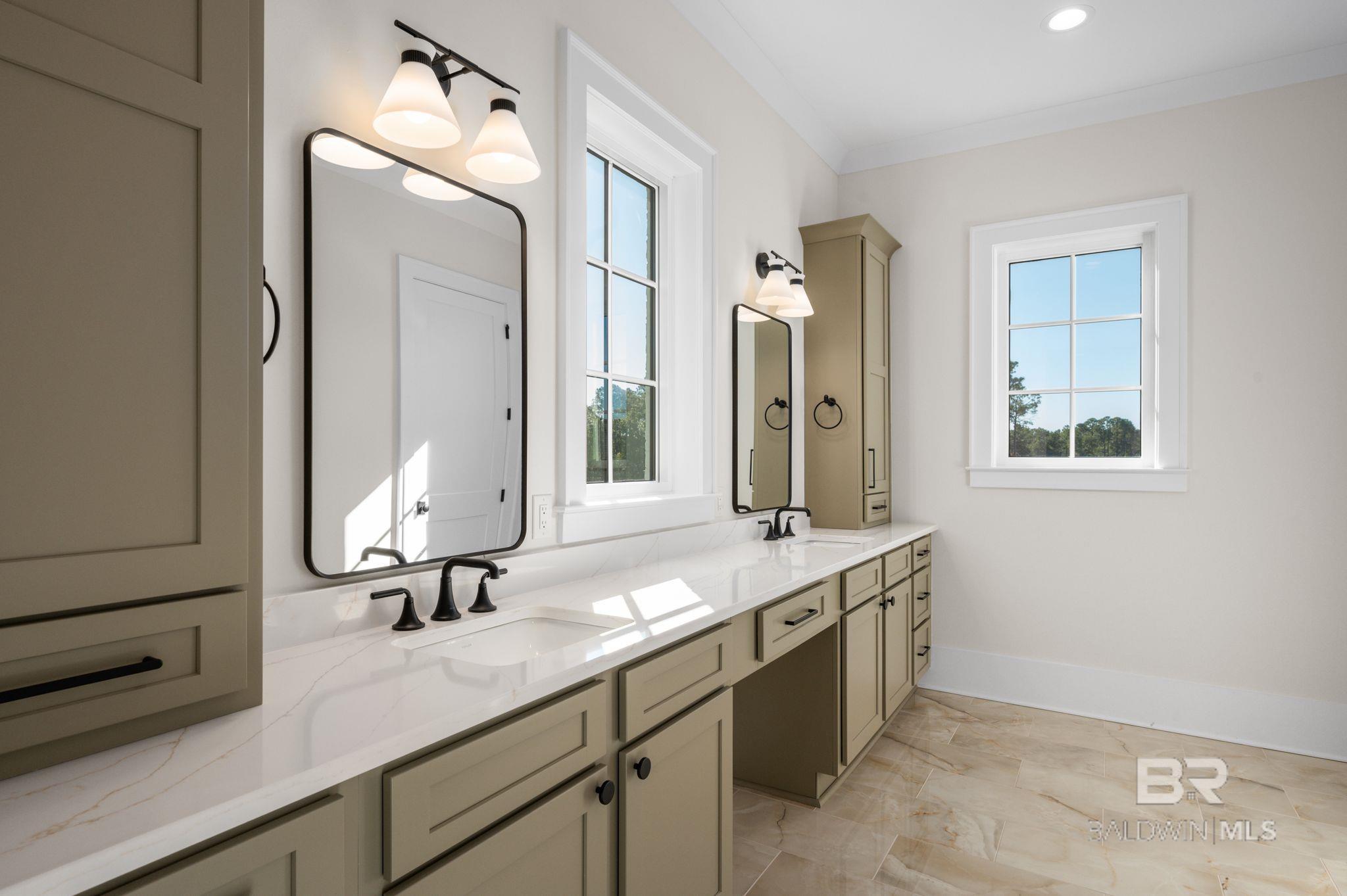 2720 Straits Boulevard