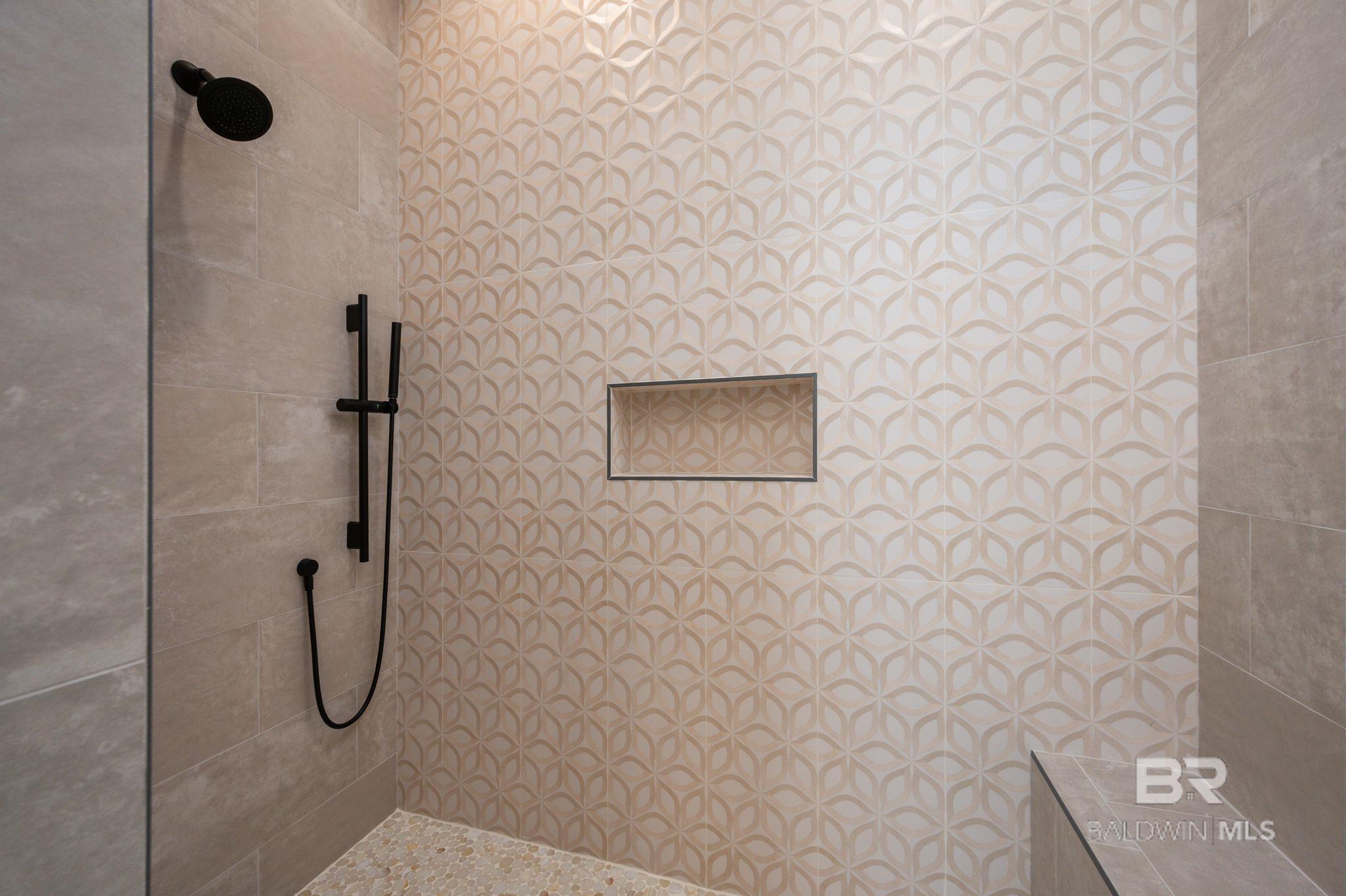 2720 Straits Boulevard