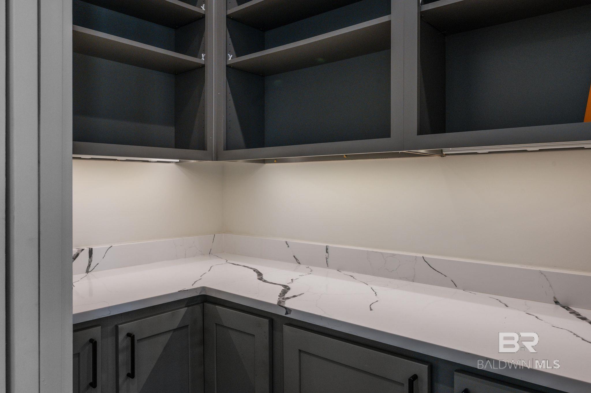 2720 Straits Boulevard