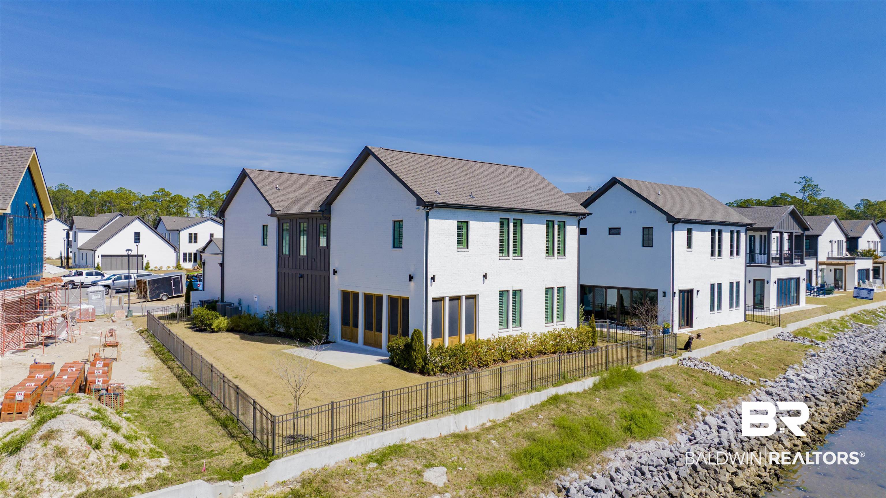 861 Inlet Circle