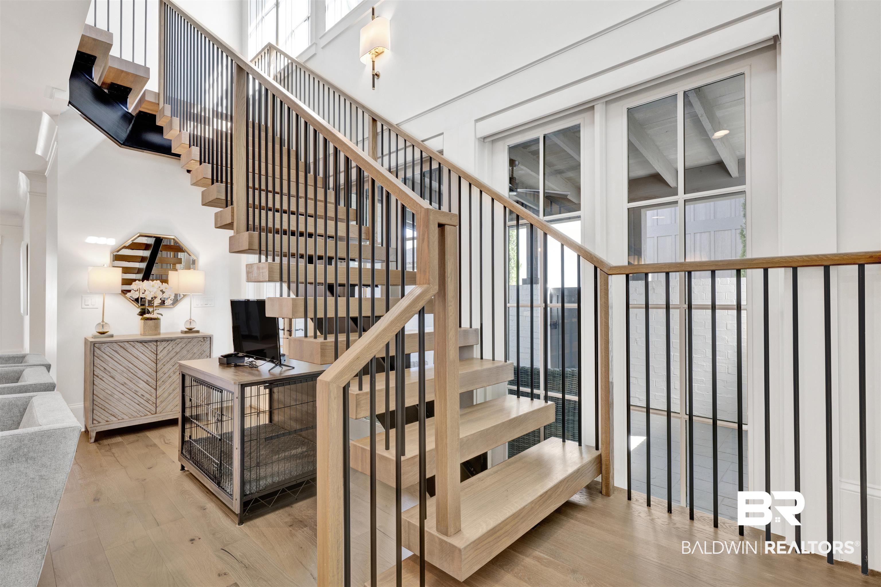 861 Inlet Circle