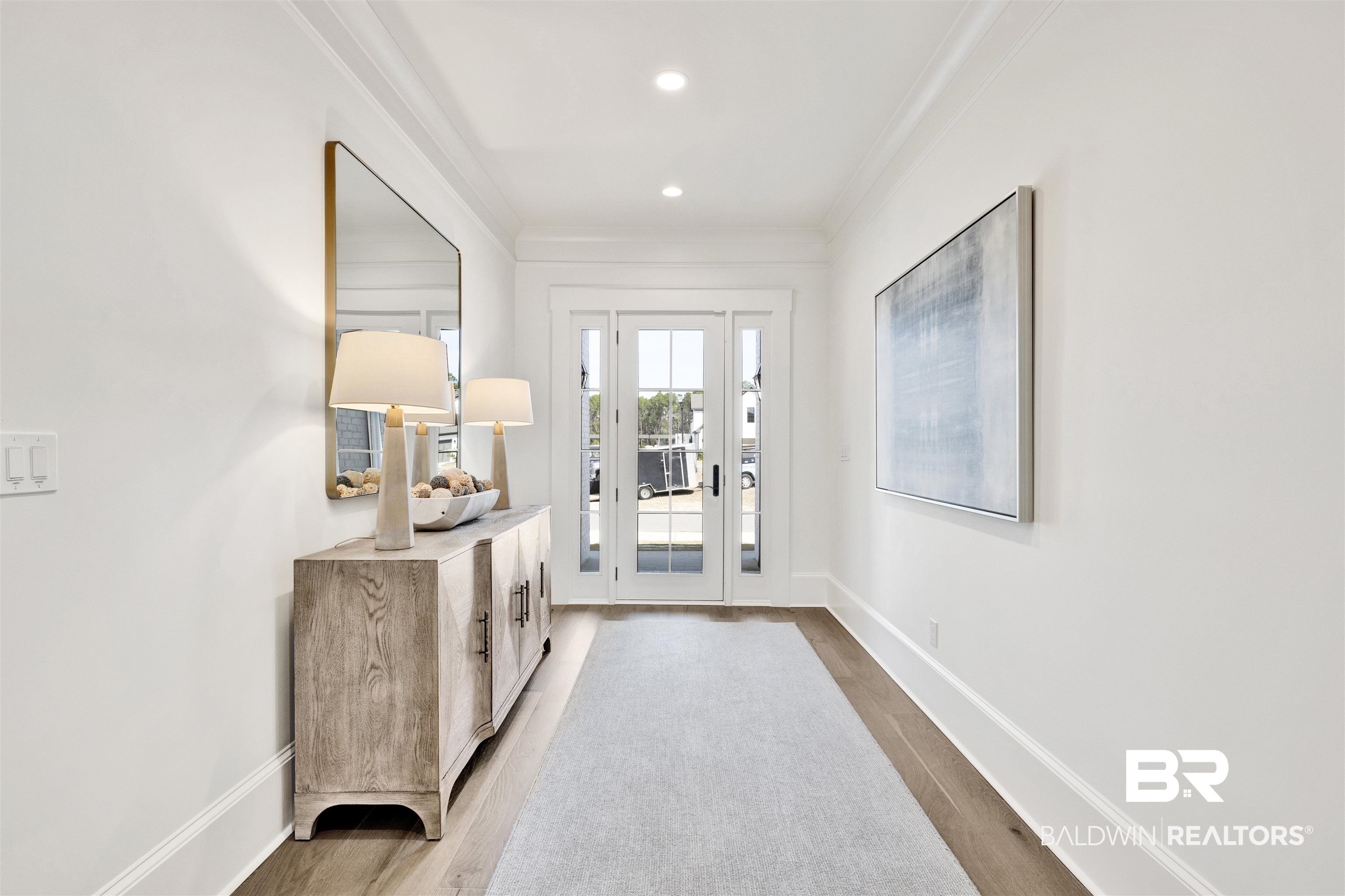 861 Inlet Circle