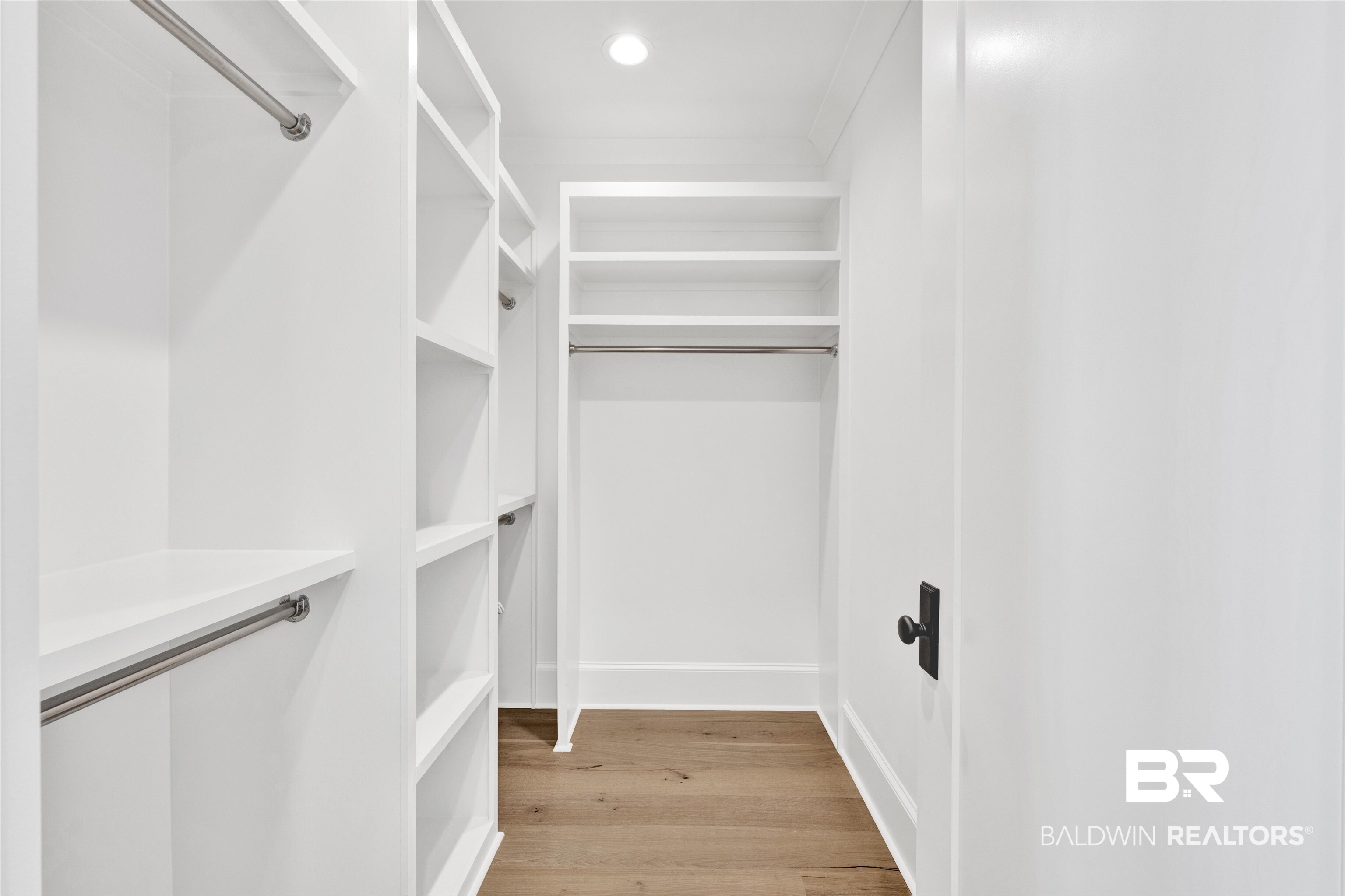 861 Inlet Circle