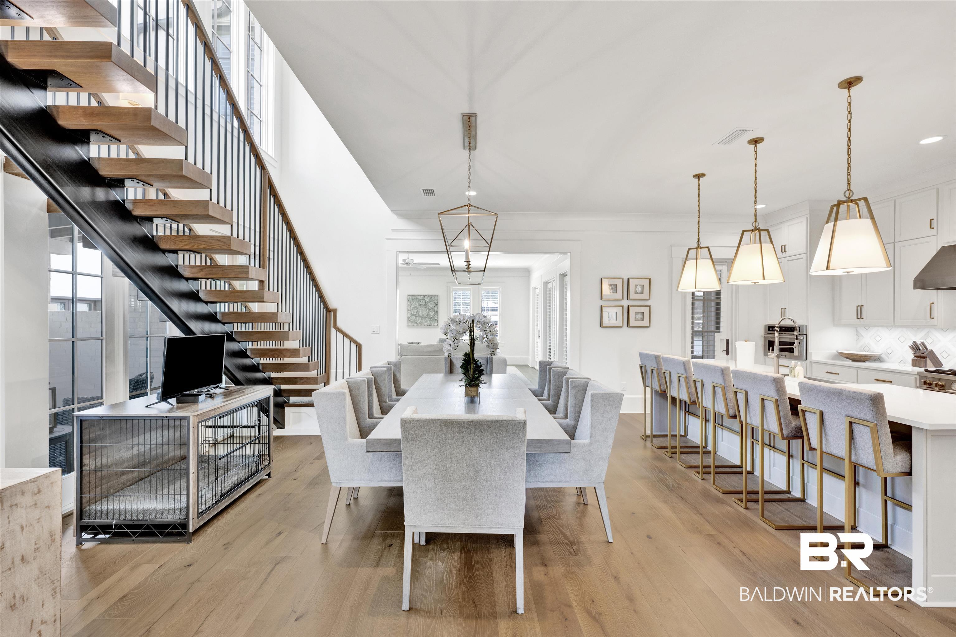 861 Inlet Circle