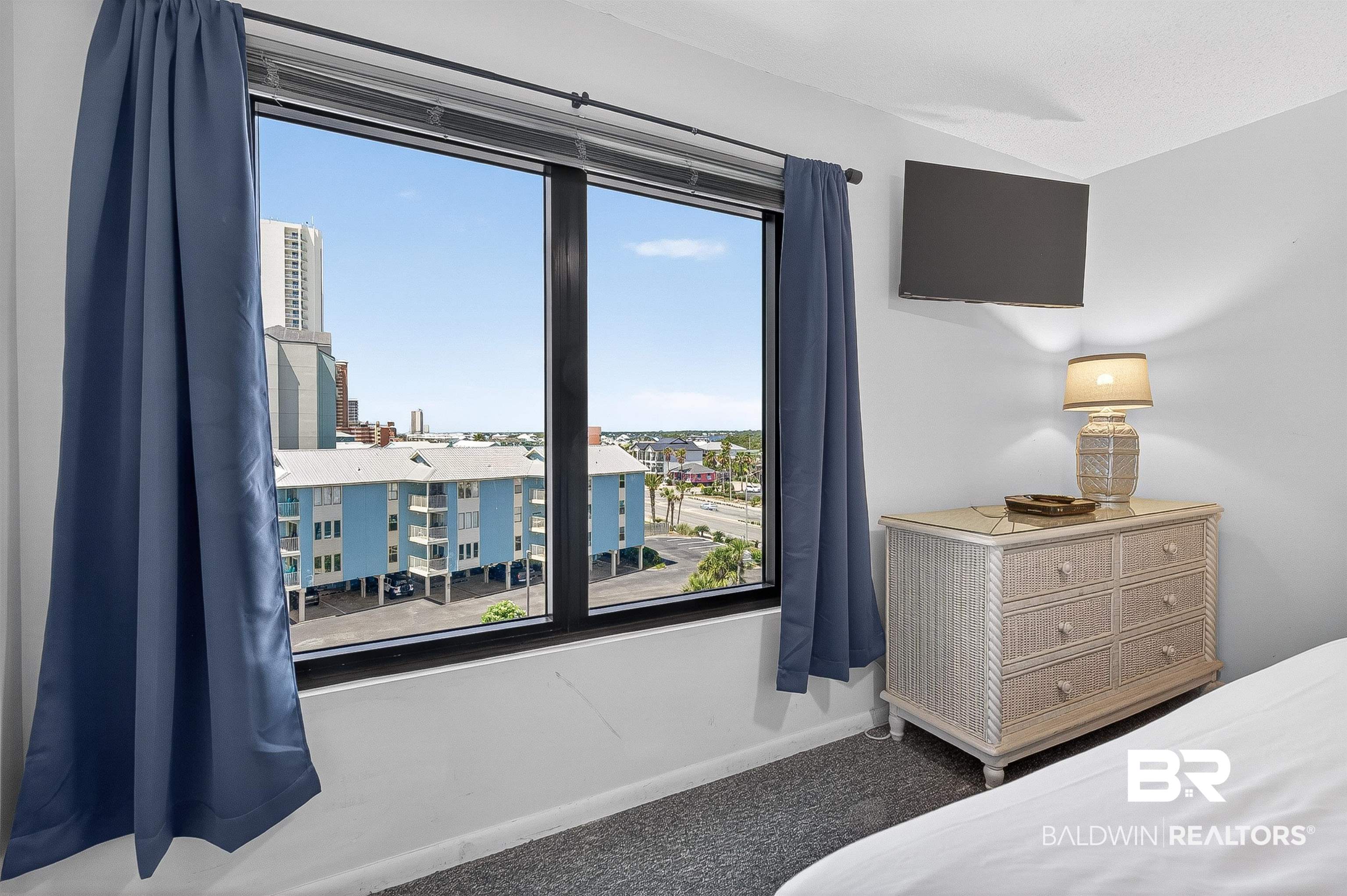 407 W Beach Boulevard # 570