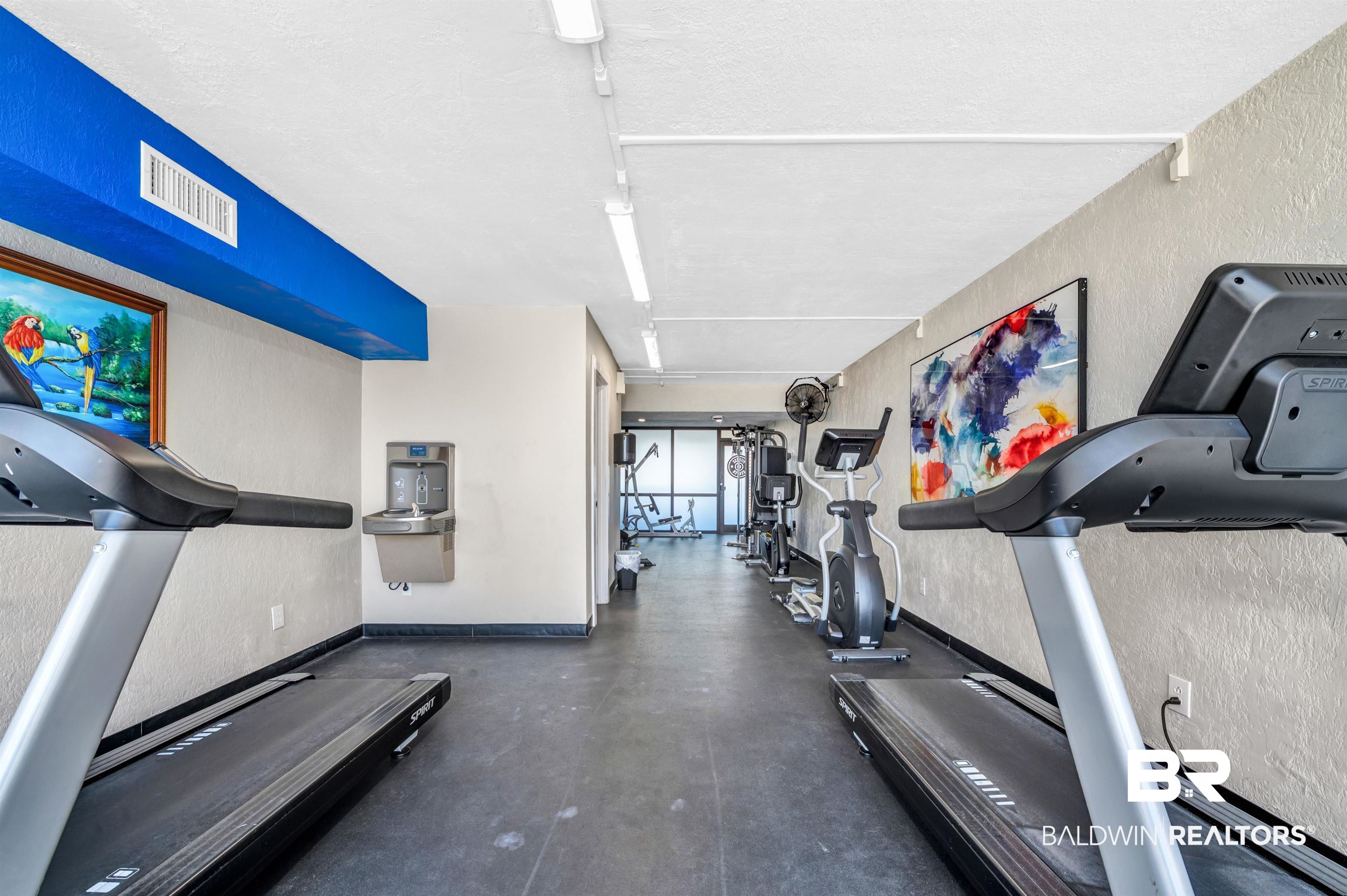 407 W Beach Boulevard # 570