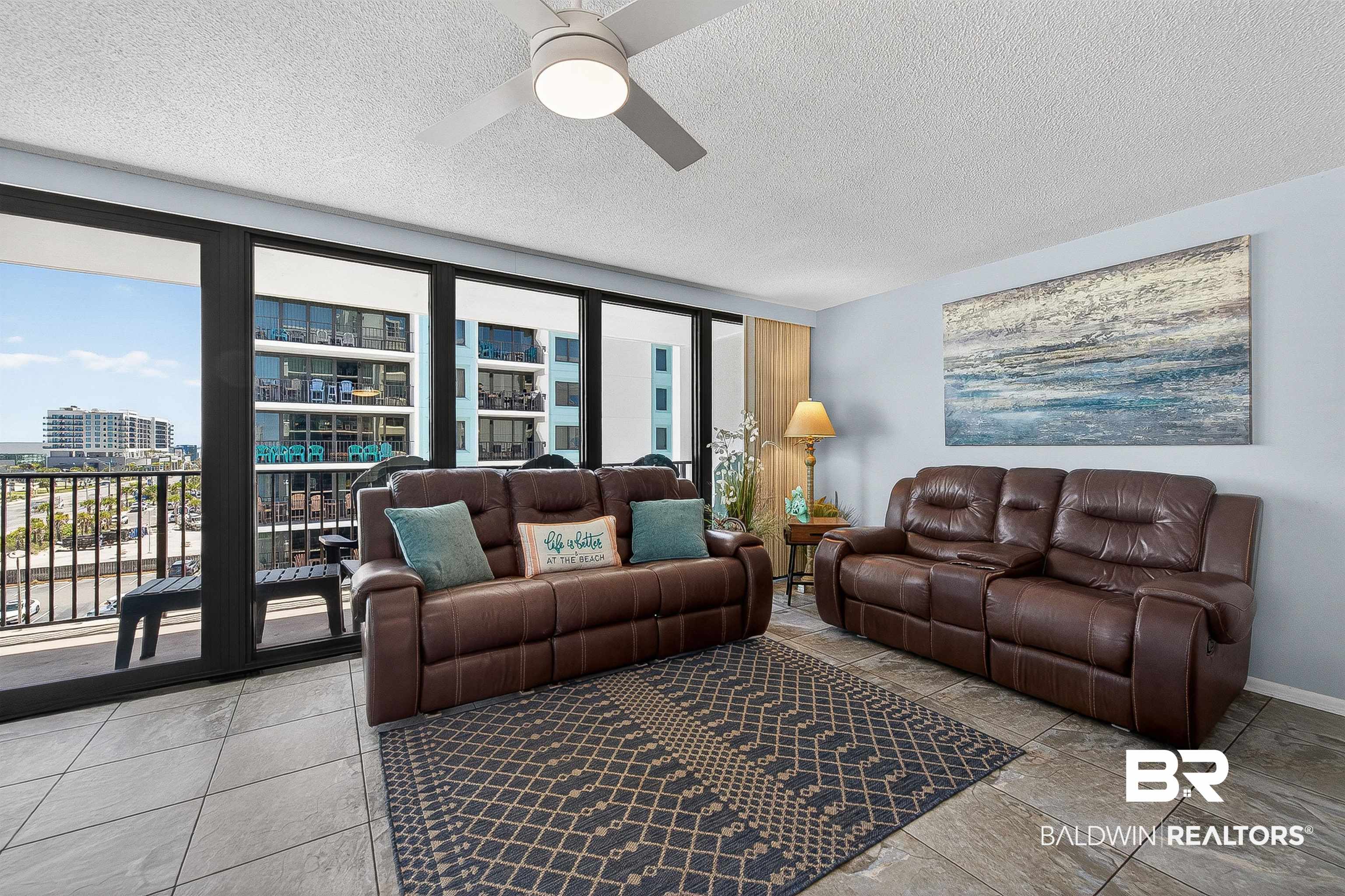 407 W Beach Boulevard # 570