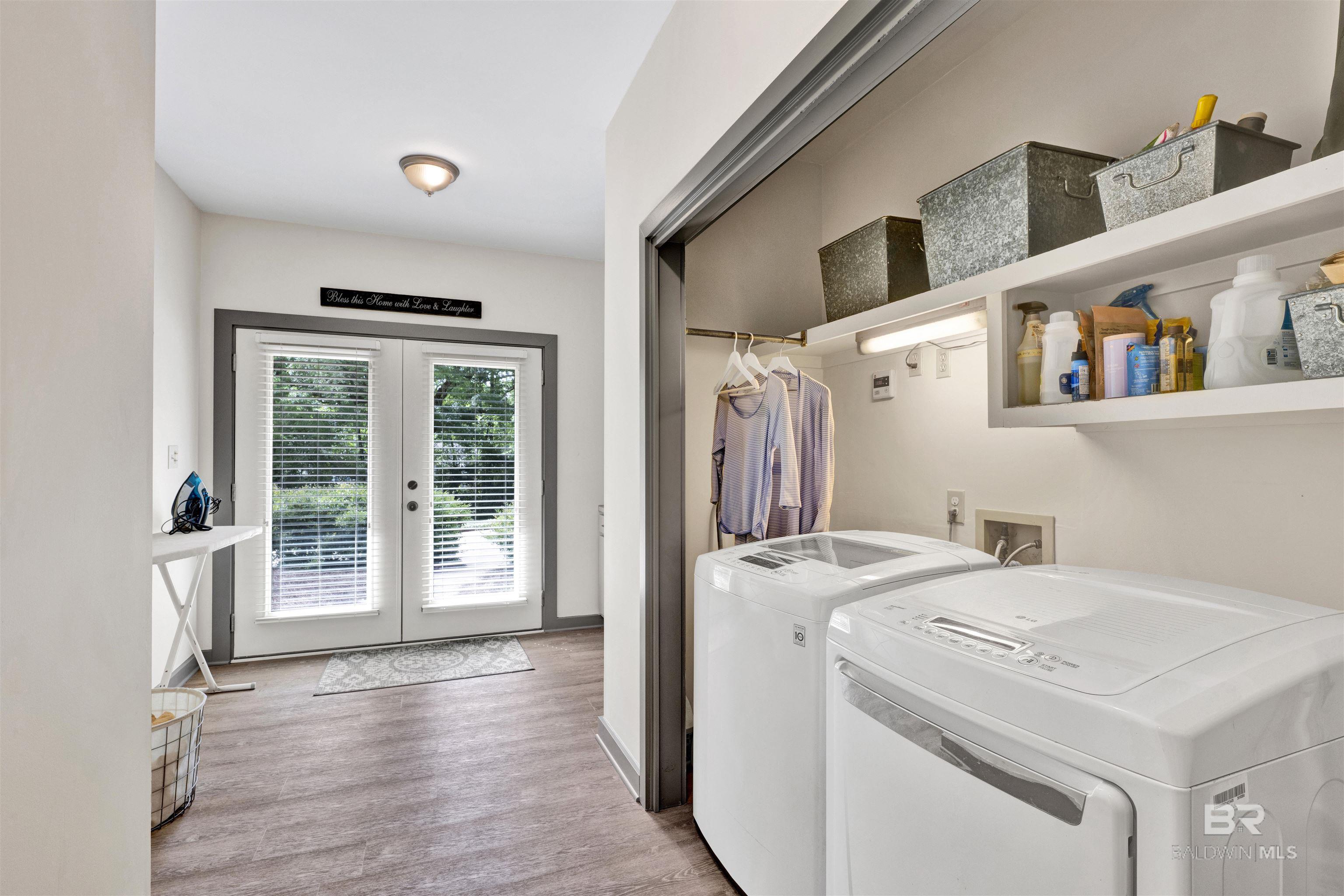 6801 N Winding Brook Drive