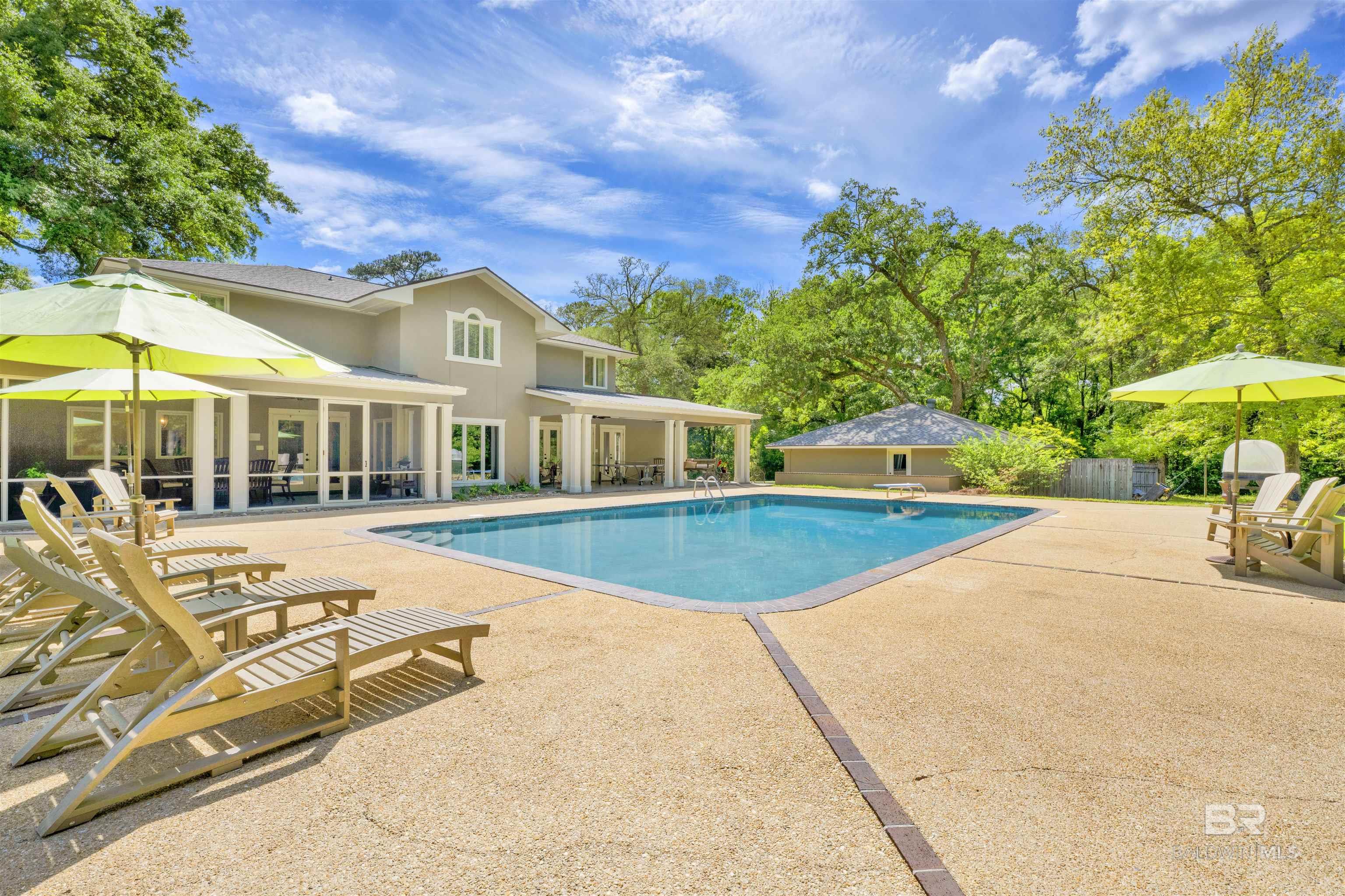 6801 N Winding Brook Drive