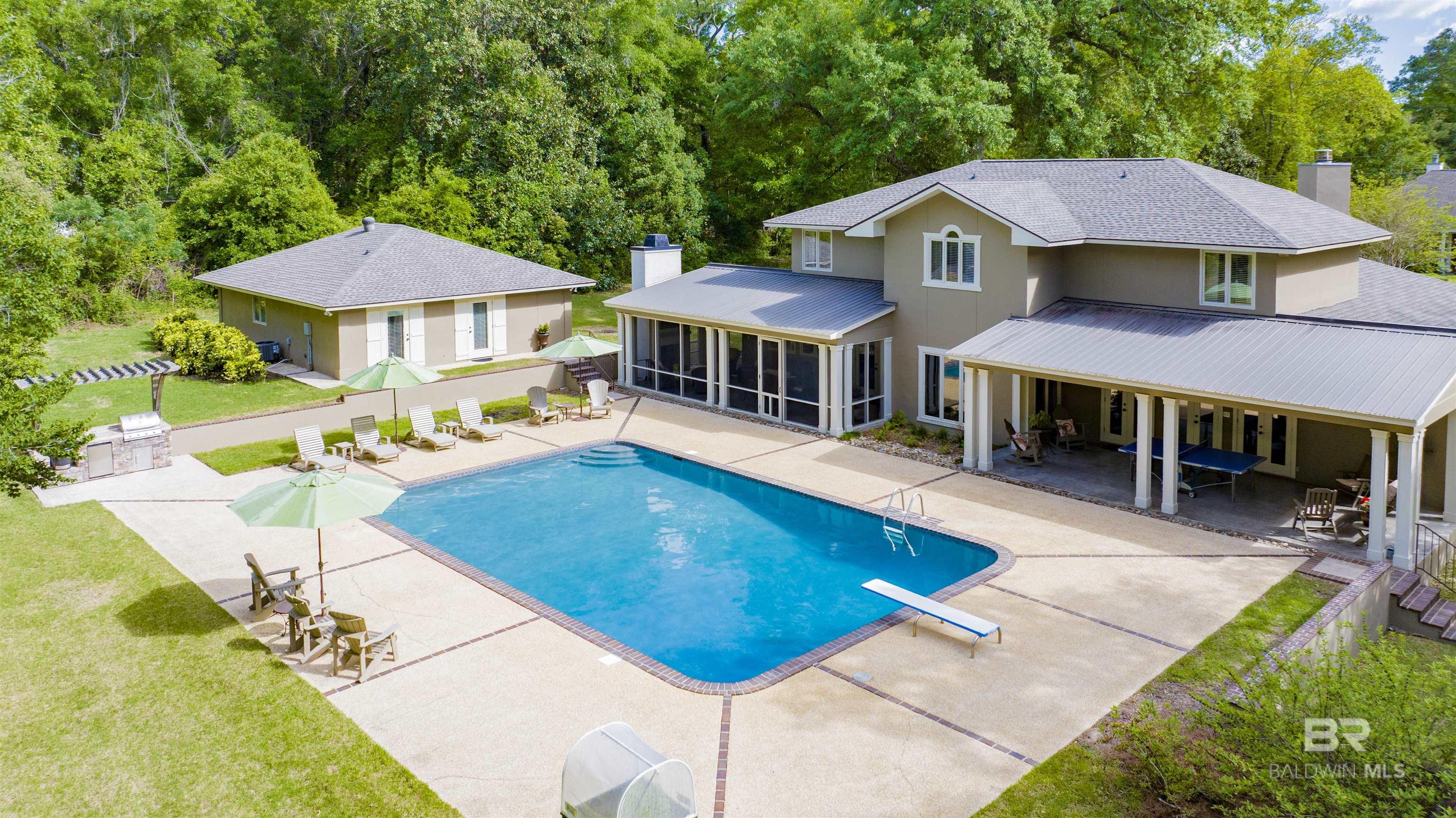 6801 N Winding Brook Drive