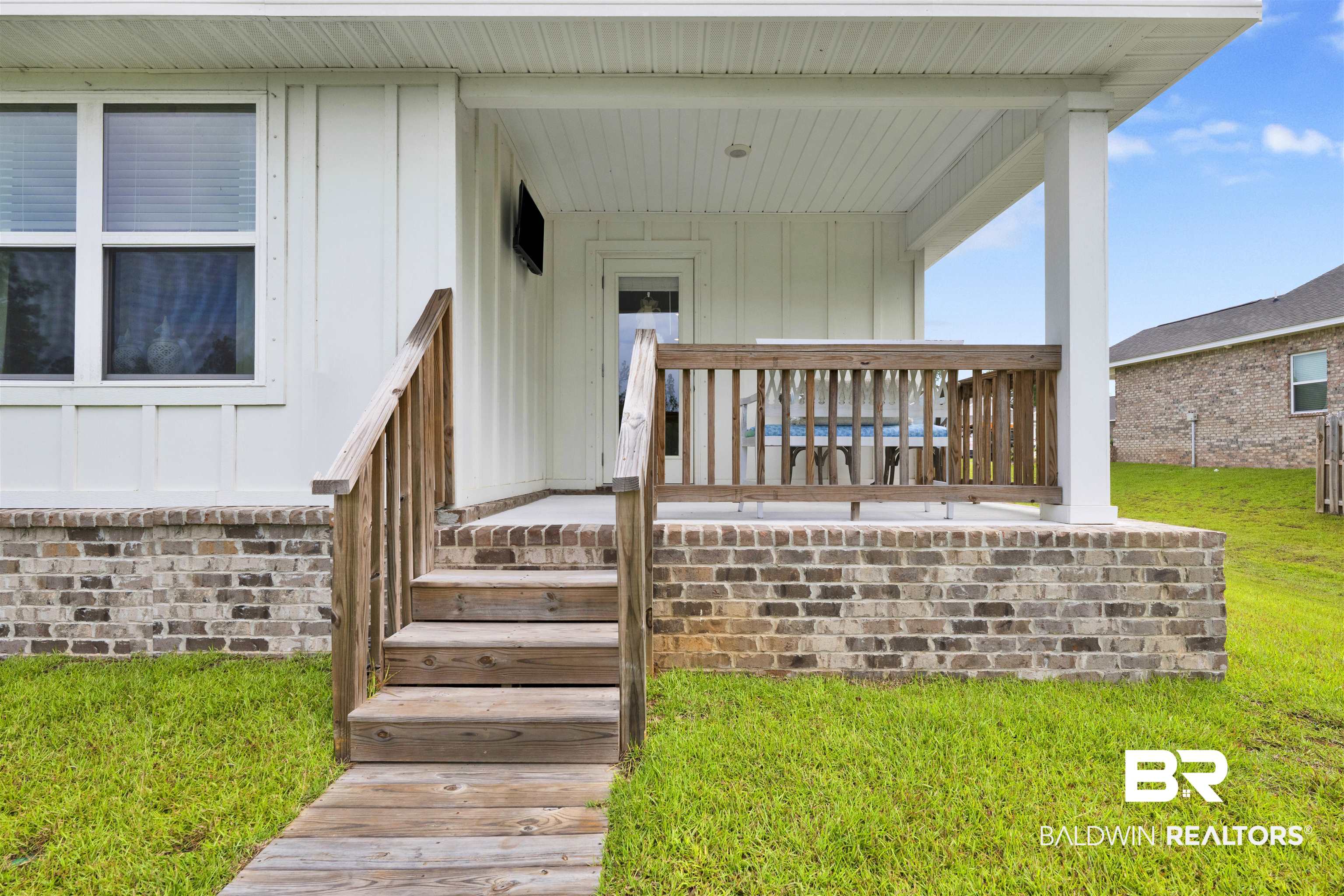 16265 Laurelbrooke Loop