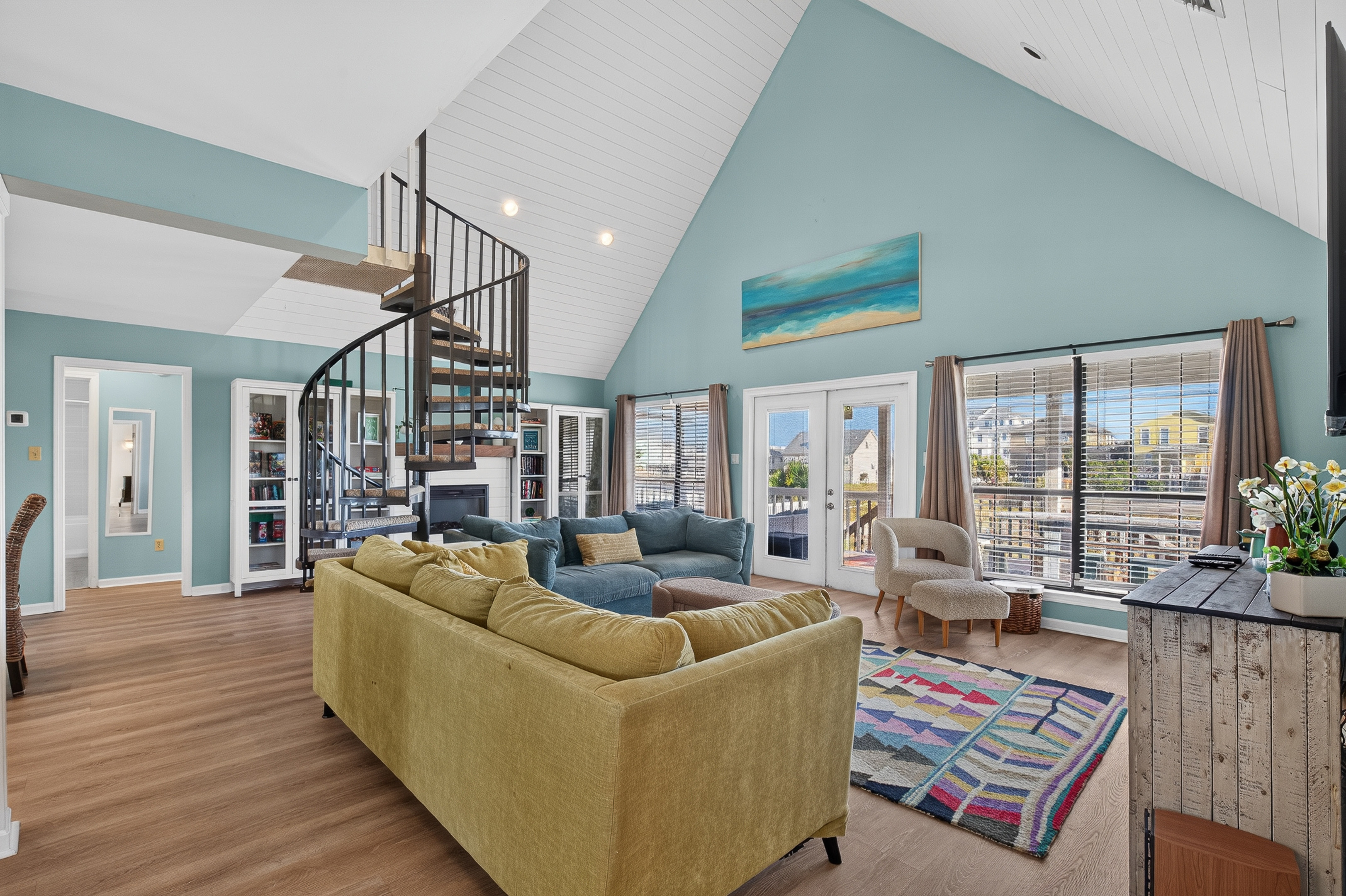 1355 W Lagoon Ave