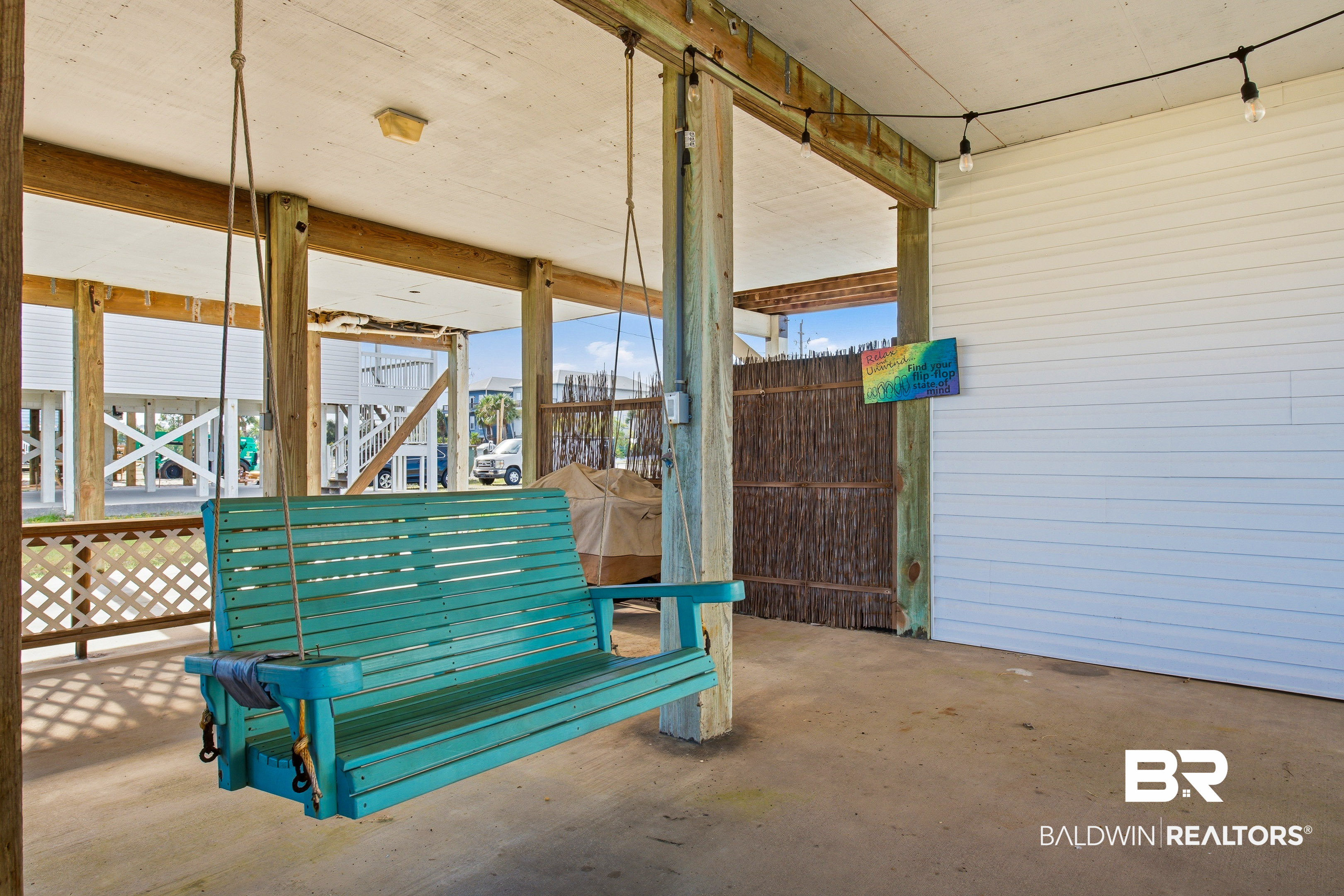 1355 W Lagoon Ave